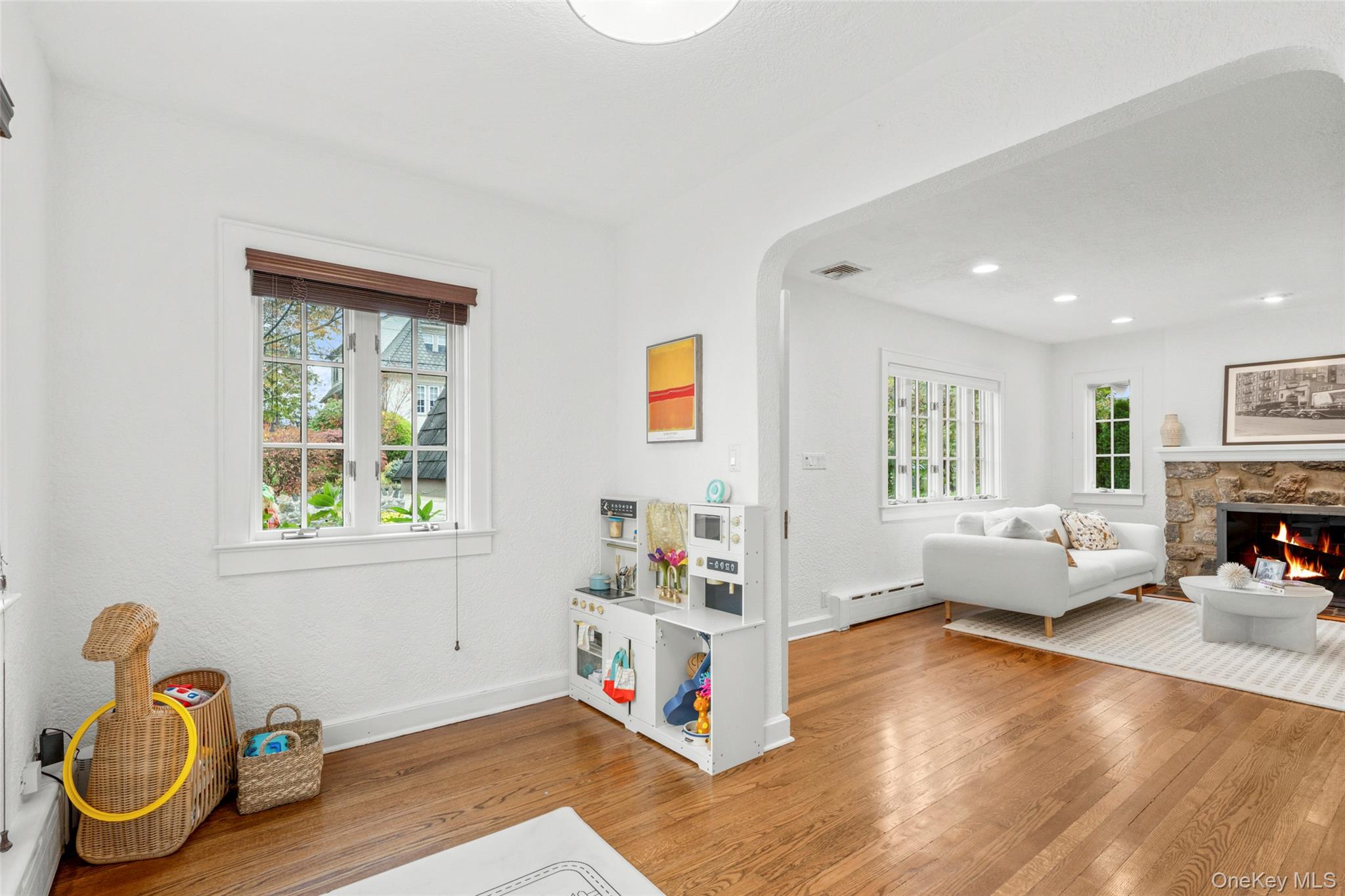 #6 photo, 39 Hillcrest Avenue, Larchmont , NY 10538