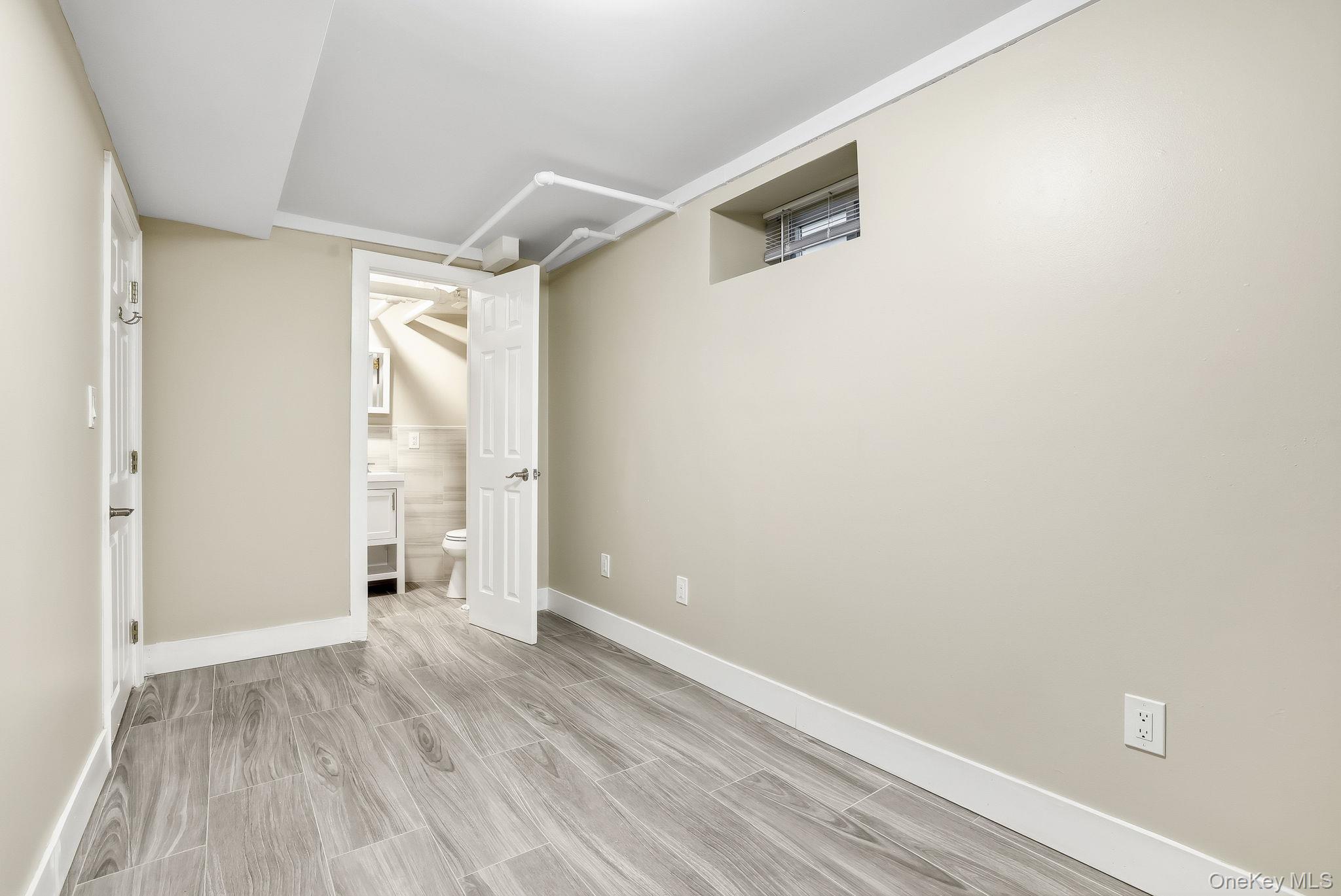 #19 photo, 520 River Avenue, Pelham , NY 10803