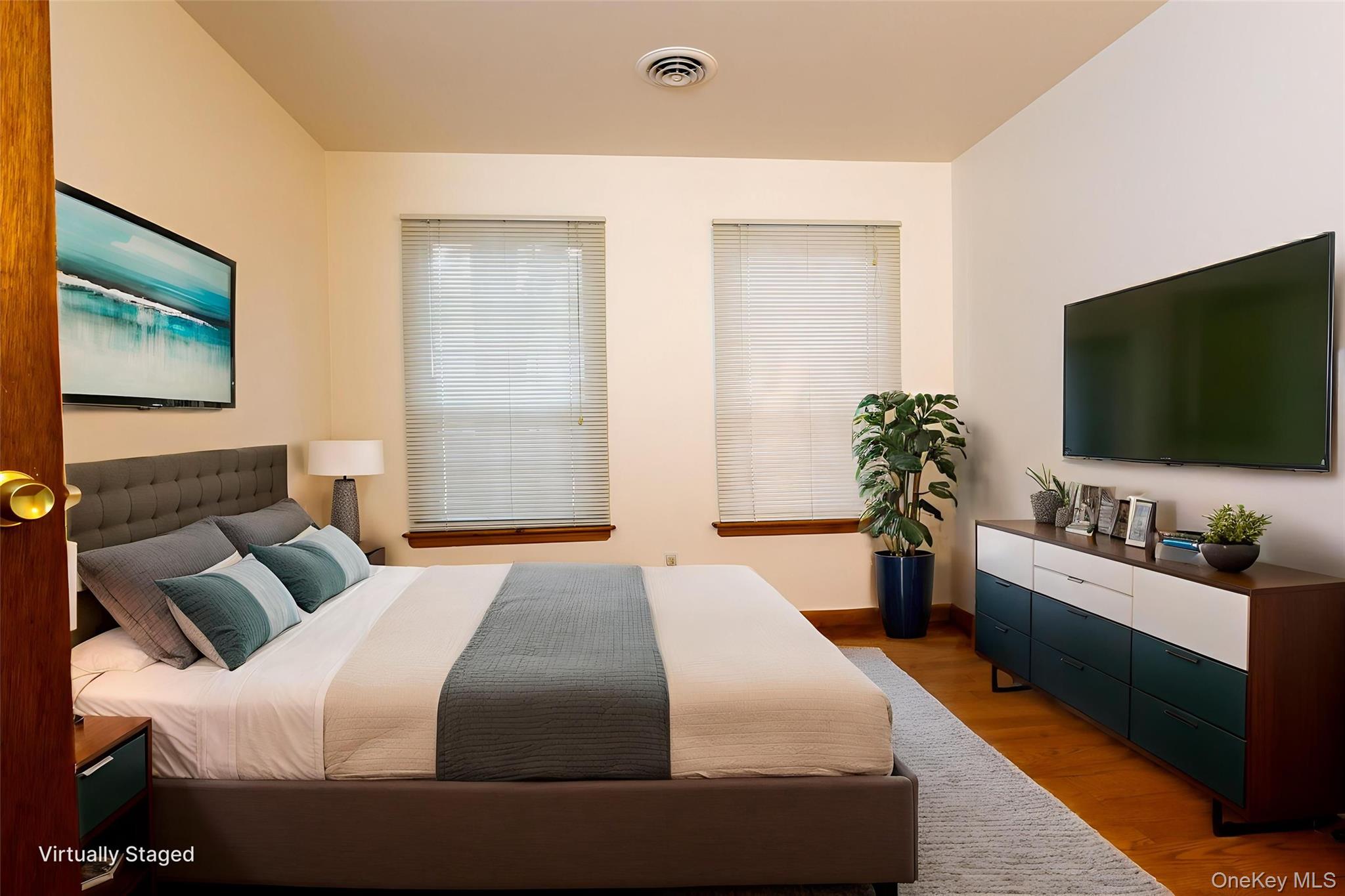 #16 photo, 1306 Rosewood Court, Highland Mills , NY 10930