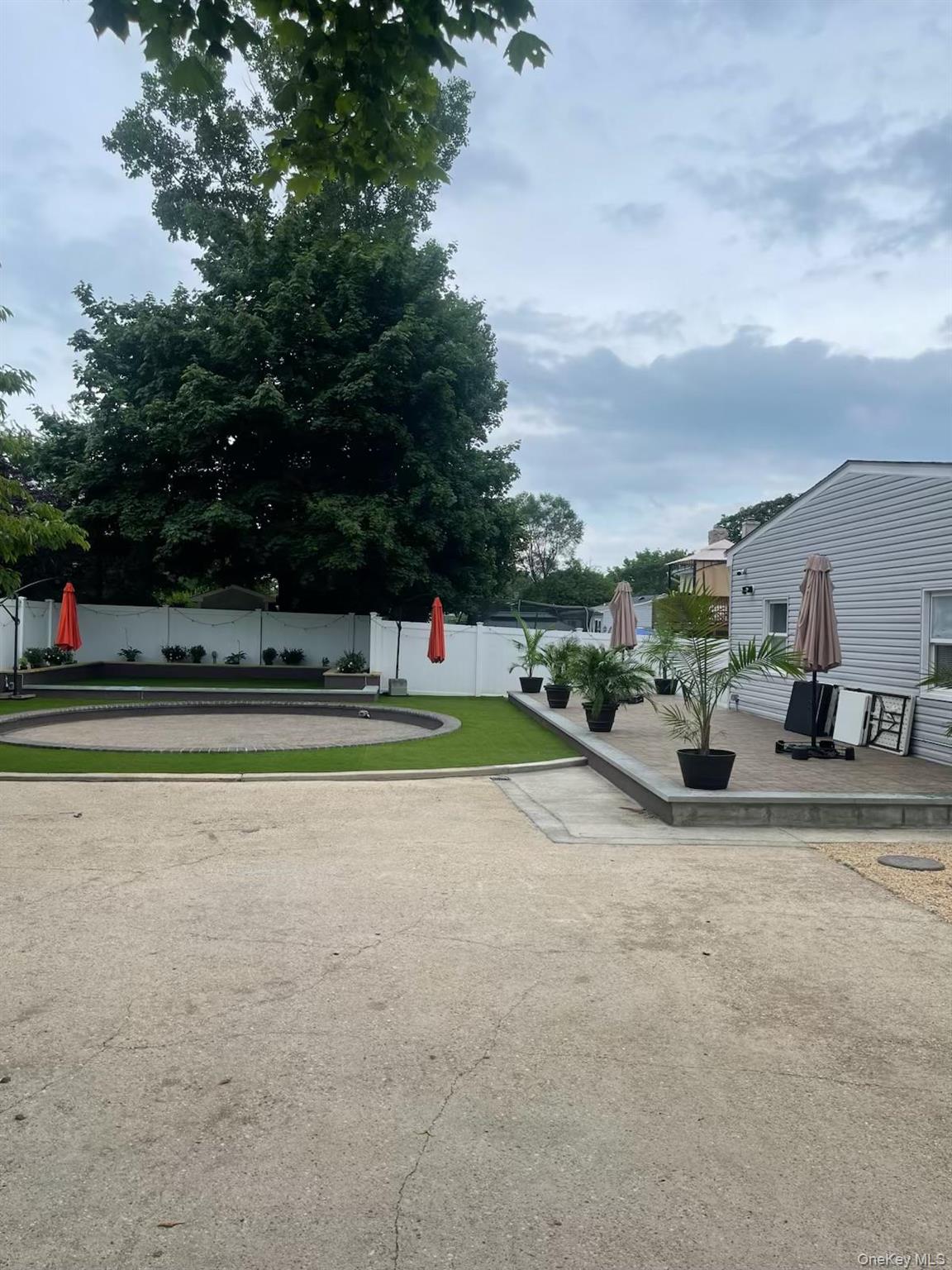 #9 photo, 141 Remington Avenue, Selden , NY 11784