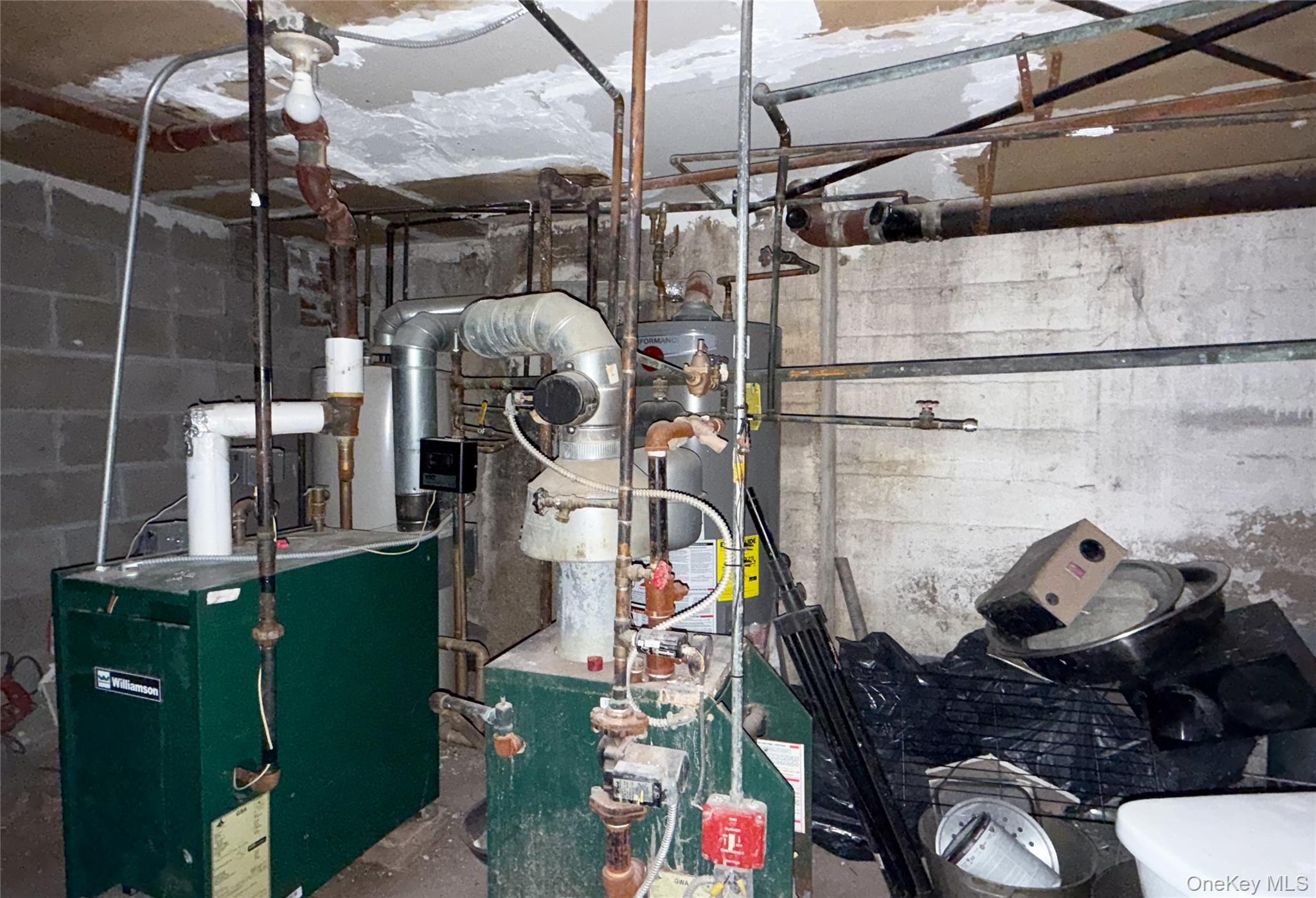 #12 photo, 11106 Farmers Boulevard, Saint Albans , NY 11412