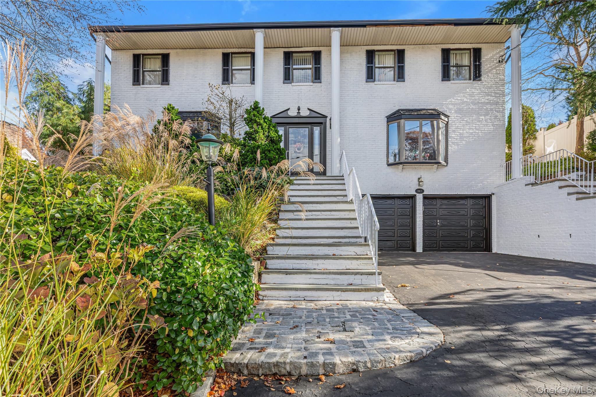 #1 photo, 2 Coolidge Avenue, Glen Head , NY 11545