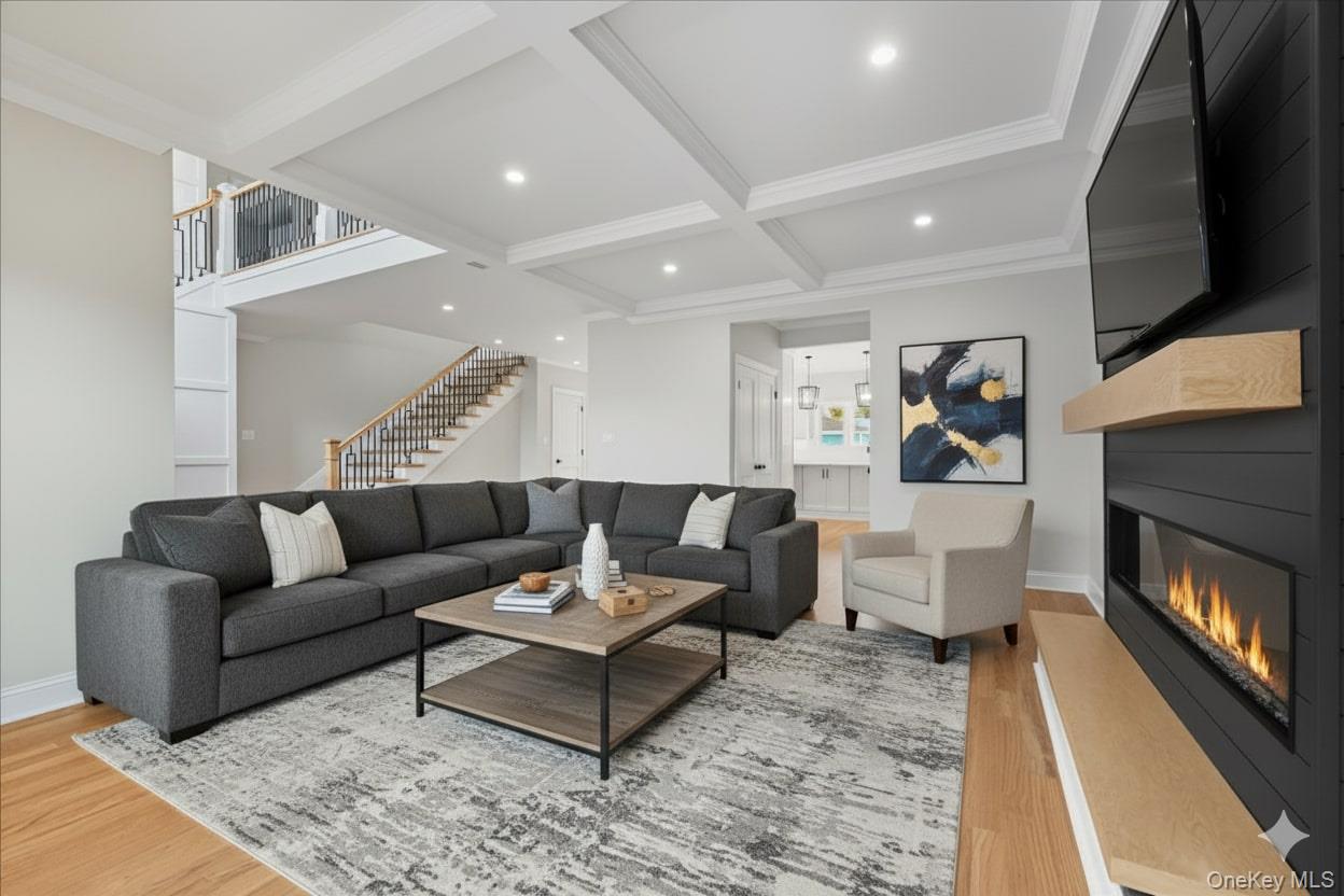 #5 photo, 39 Cobalt Lane, Westbury , NY 11590