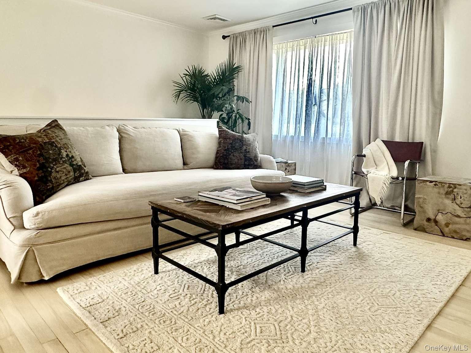 #13 photo, 4660 Deep Hole Drive, Mattituck , NY 11952