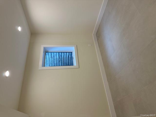 #2 photo, 49 Pilgrim Lane, Westbury , NY 11590