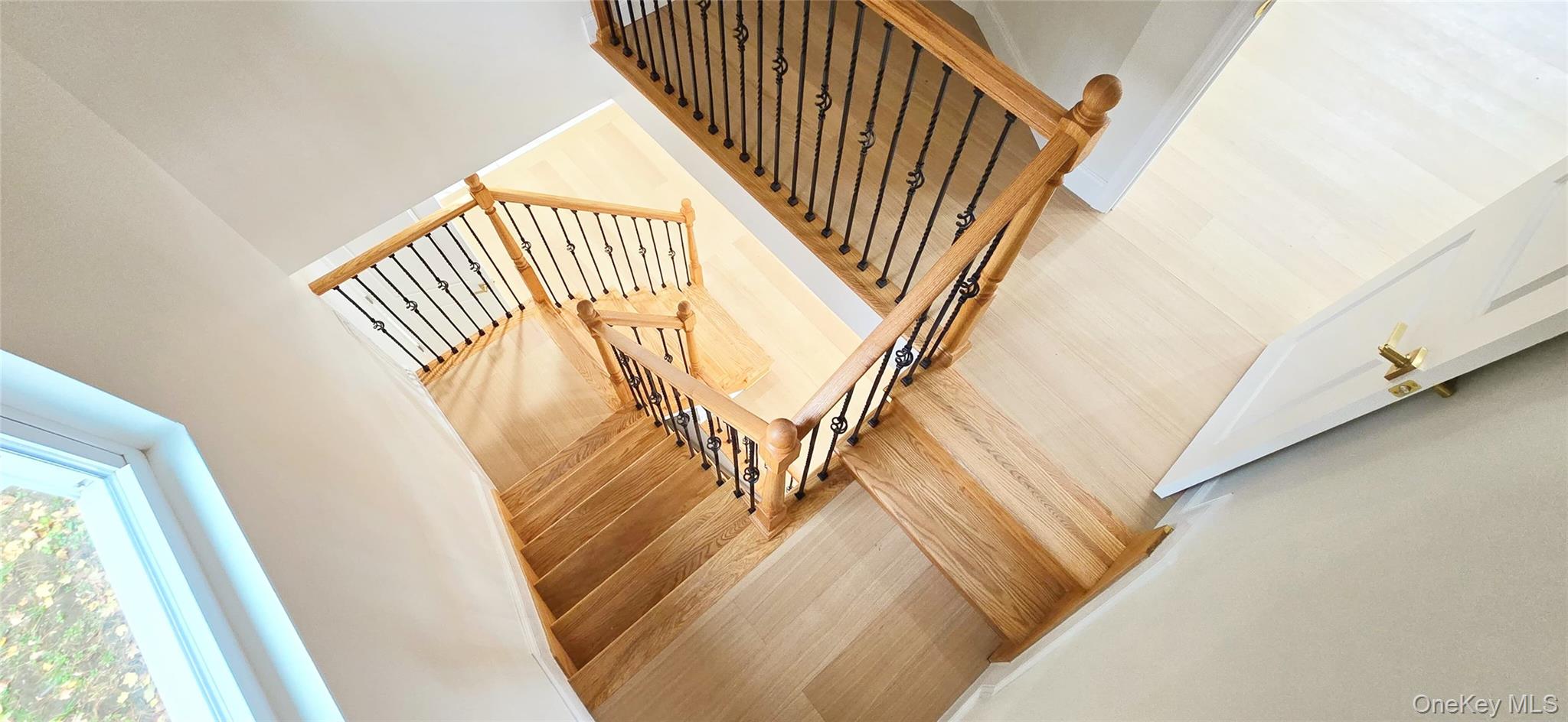 #13 photo, 12 Shelly Avenue, Hartsdale , NY 10530