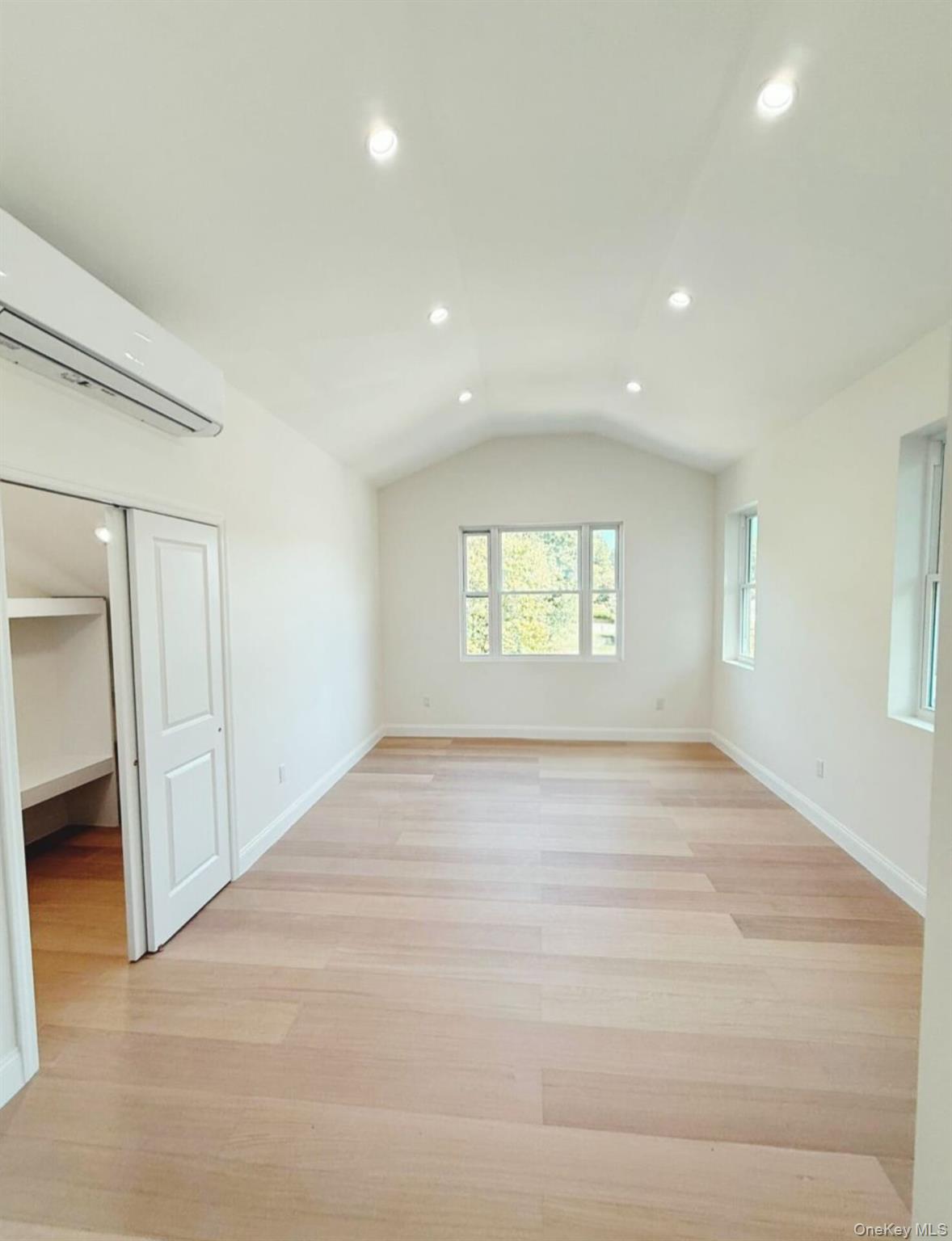 #7 photo, 12 Shelly Avenue, Hartsdale , NY 10530