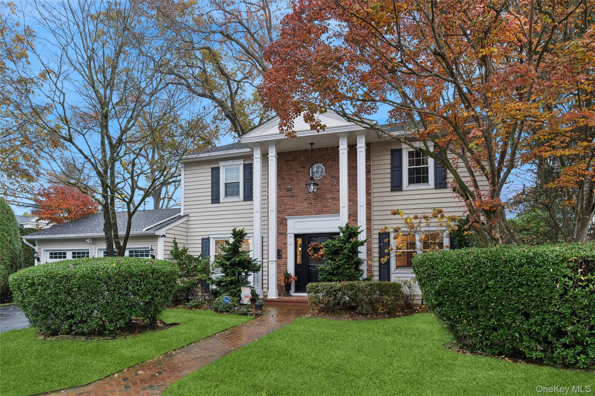 #2 photo, 126 Andover Road, Rockville Centre , NY 11570