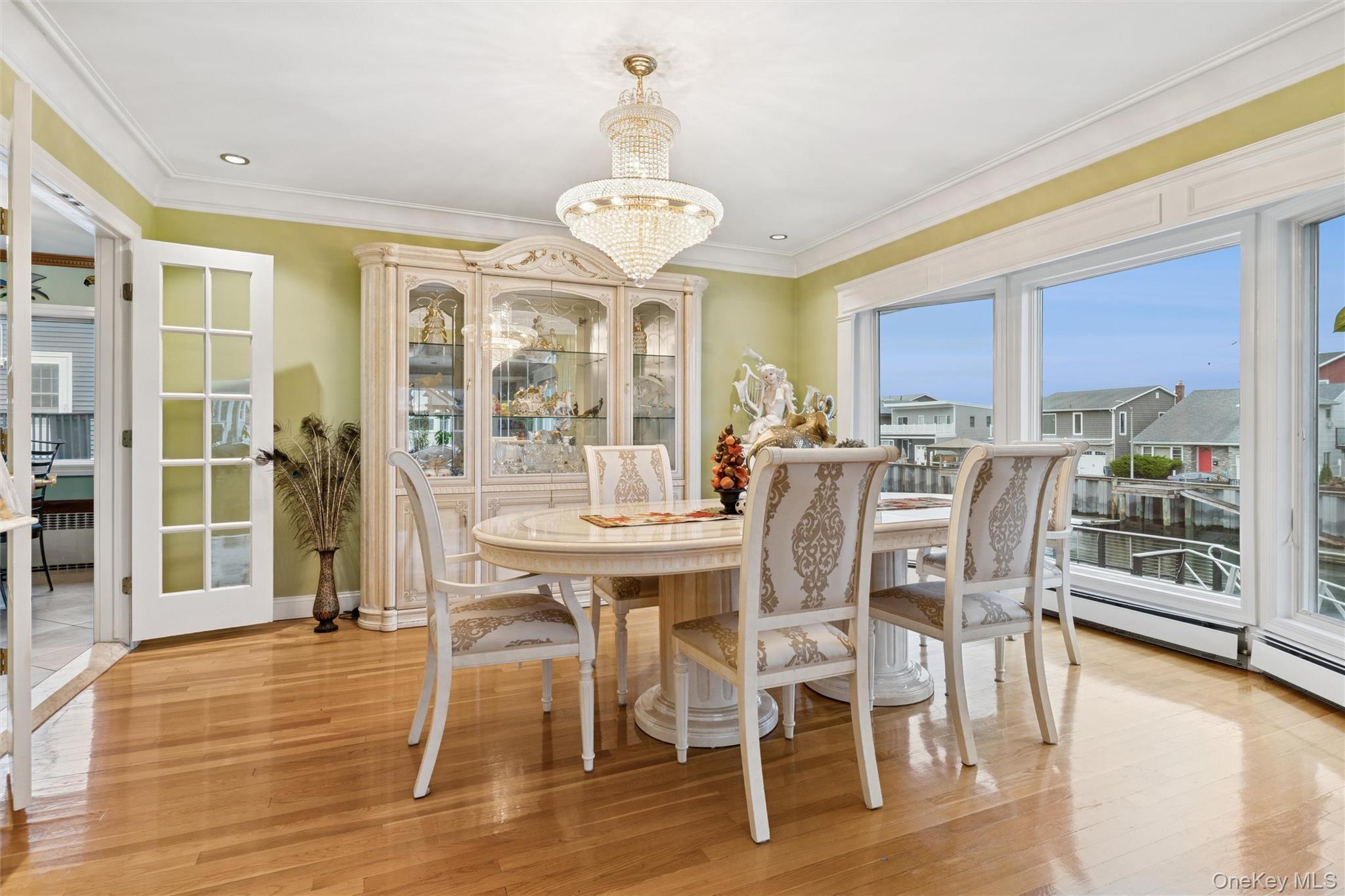 #7 photo, 615 E State Street, Long Beach , NY 11561