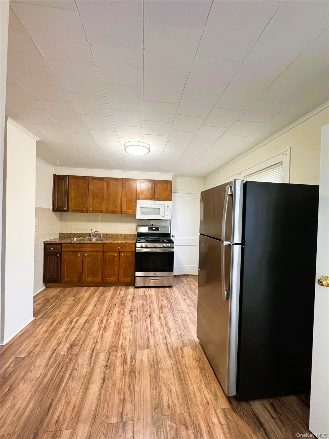 #1 photo, 35 1st Street, New Hyde Park , NY 11040