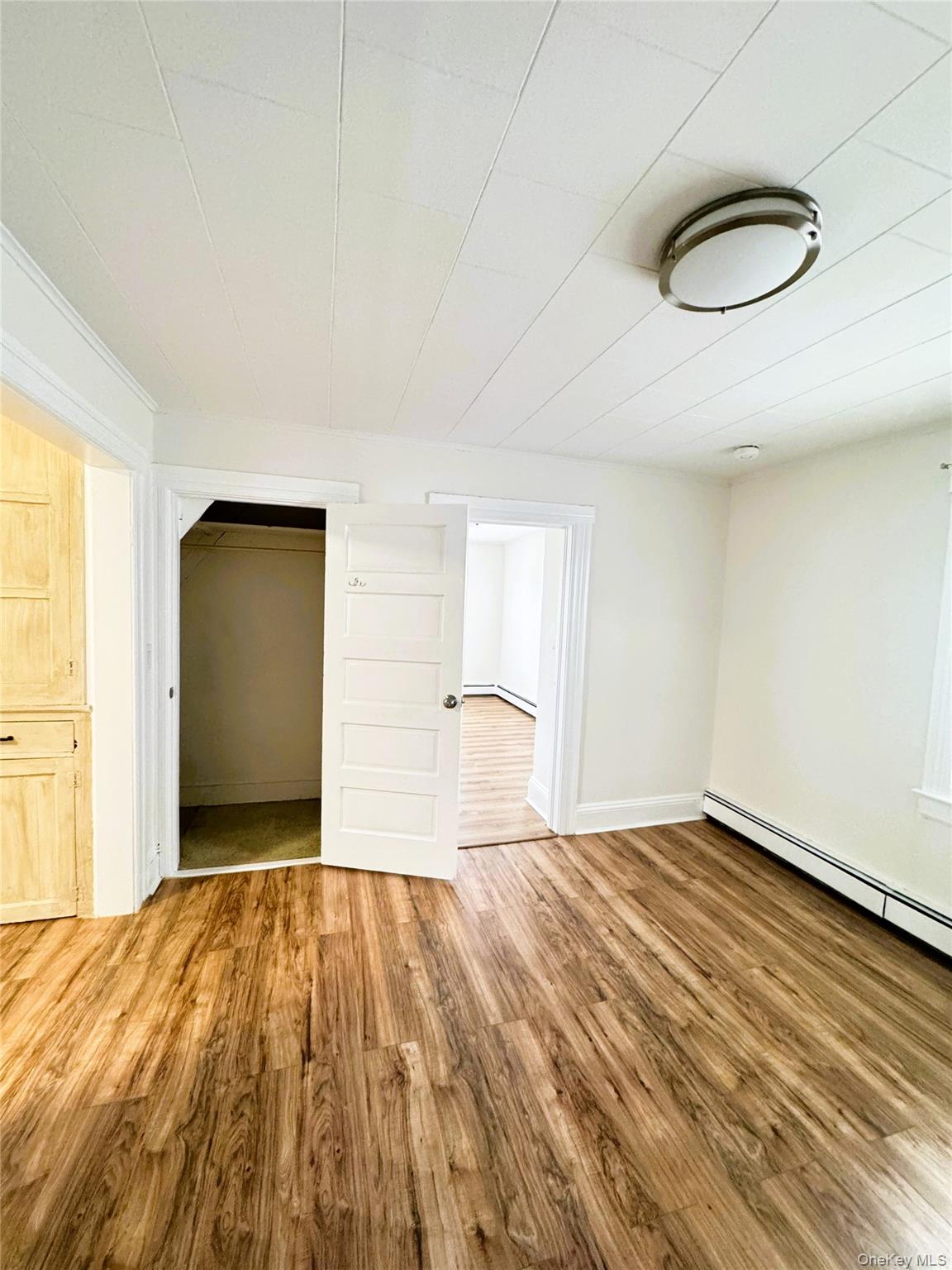 #6 photo, 35 1st Street, New Hyde Park , NY 11040