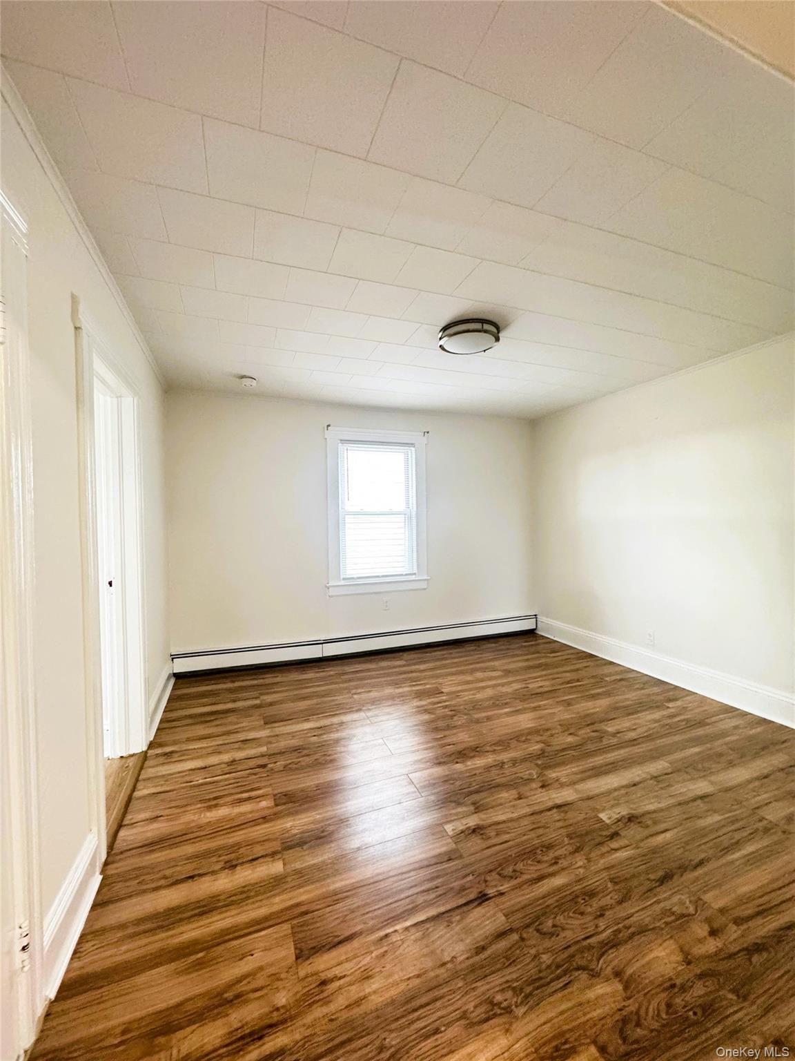 #9 photo, 35 1st Street, New Hyde Park , NY 11040