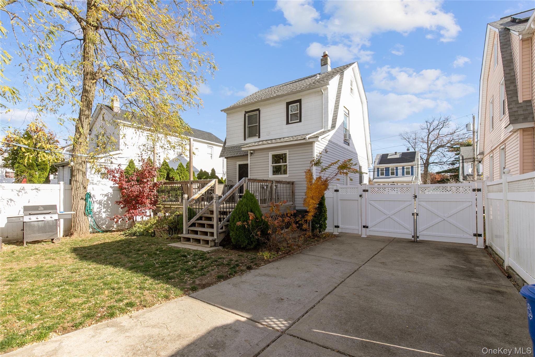#17 photo, 34 Avondale Street, Valley Stream , NY 11581