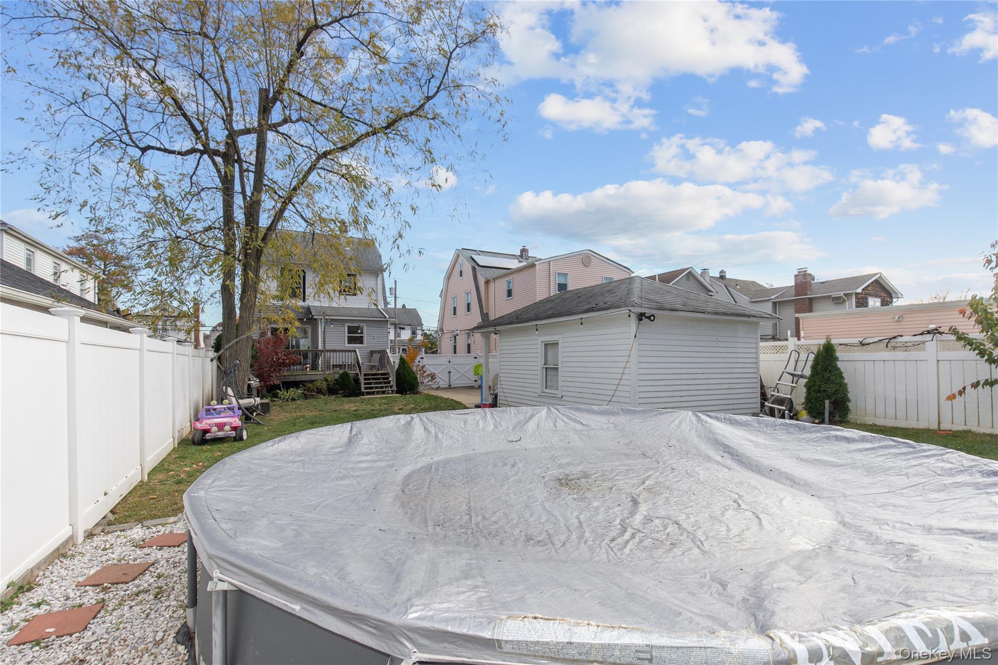 #20 photo, 34 Avondale Street, Valley Stream , NY 11581