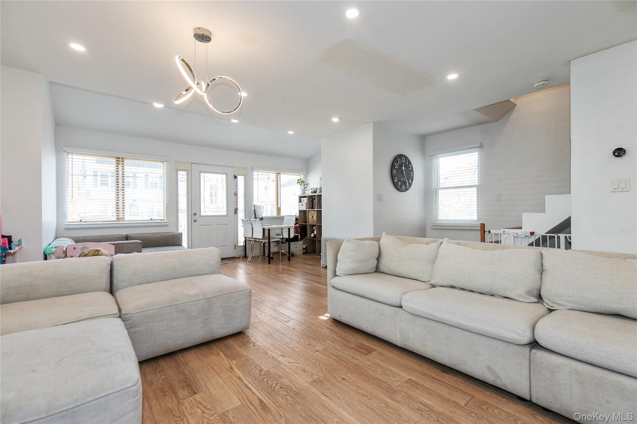 #3 photo, 34 Avondale Street, Valley Stream , NY 11581