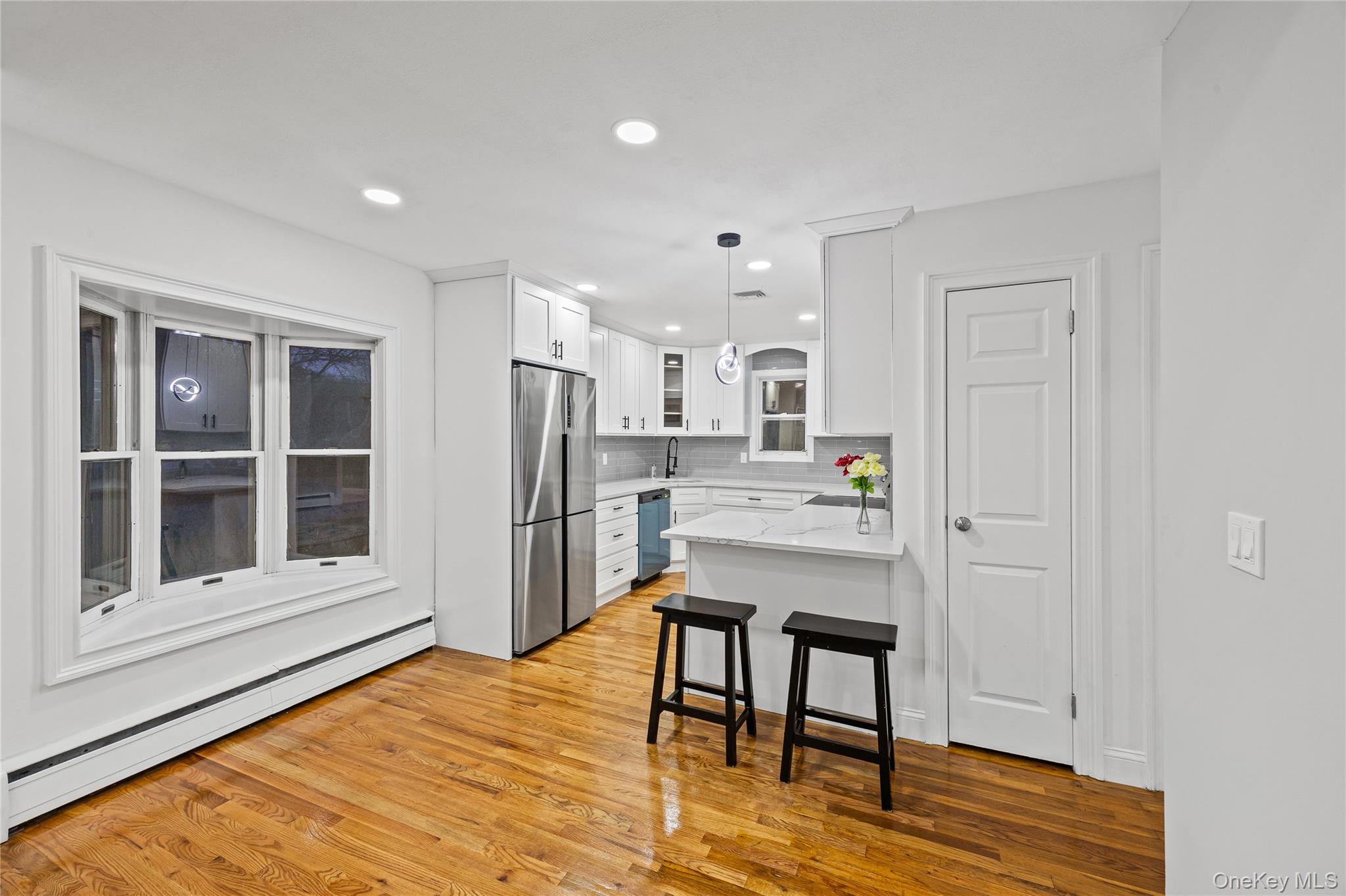 #5 photo, 187 Audwin Drive, Islip Terrace , NY 11752