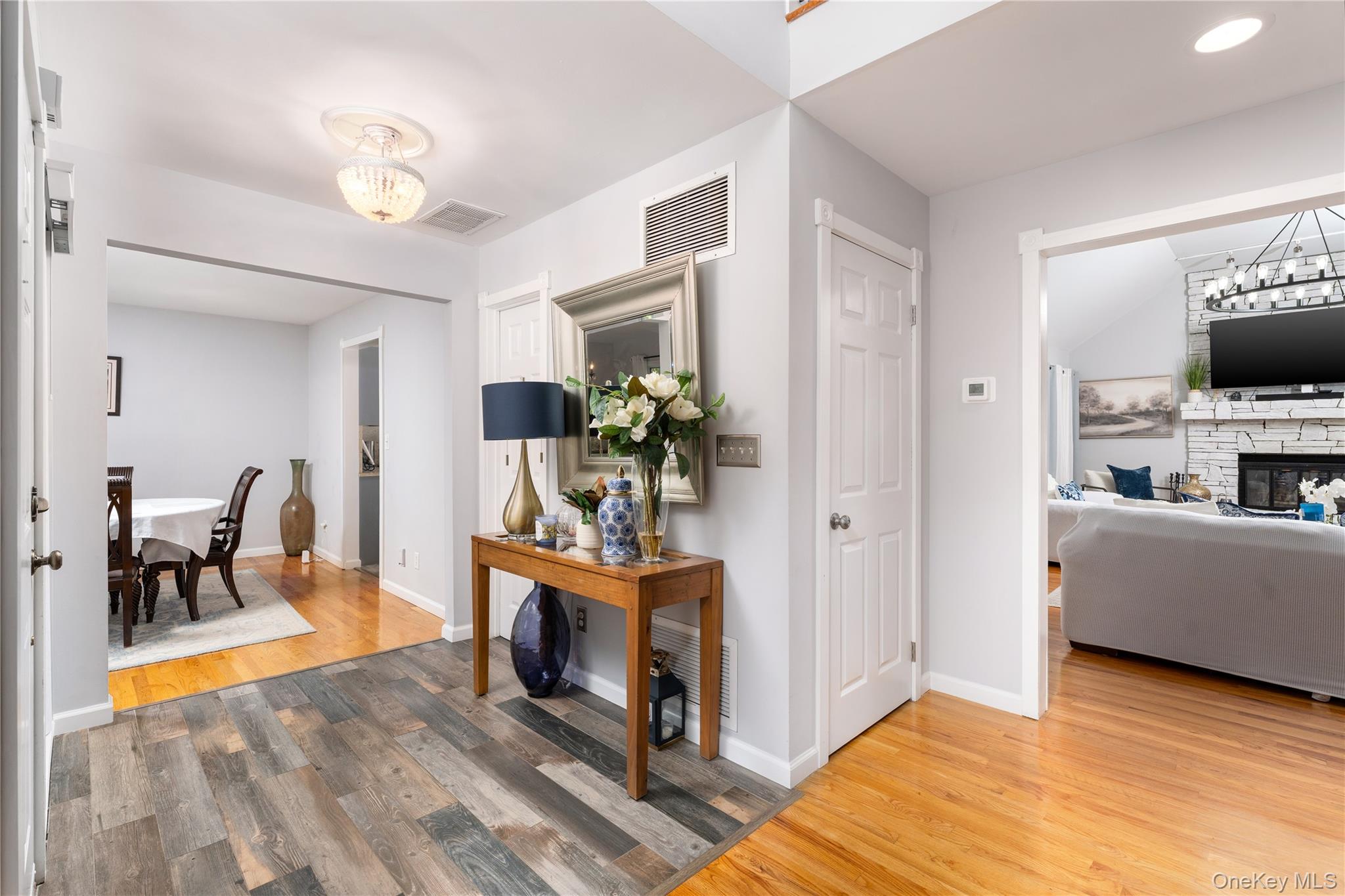 #3 photo, 5 Bay Woods Drive, Hampton Bays , NY 11946