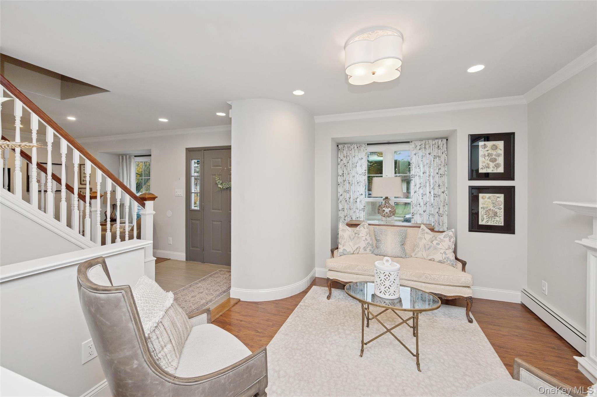 #4 photo, 62 14th Street, Hicksville , NY 11801