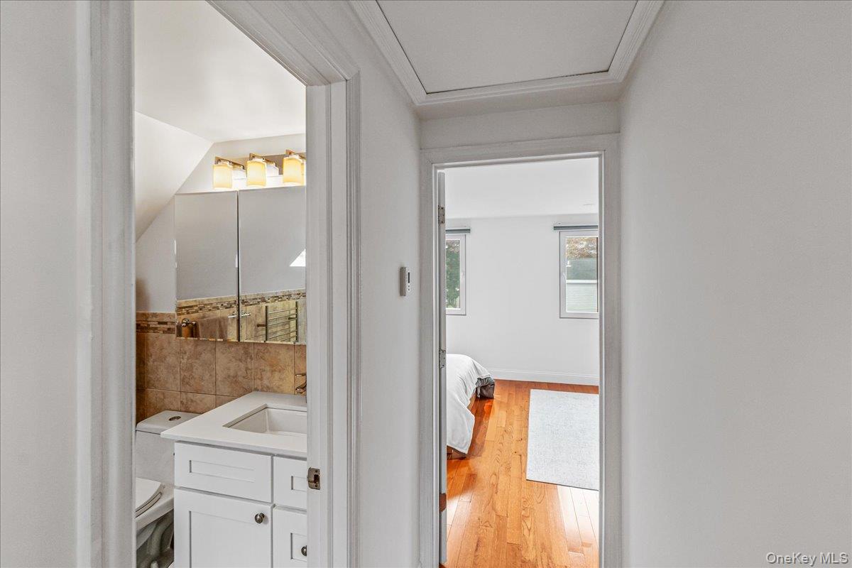 #20 photo, 4928 Express Drive, Ronkonkoma , NY 11779