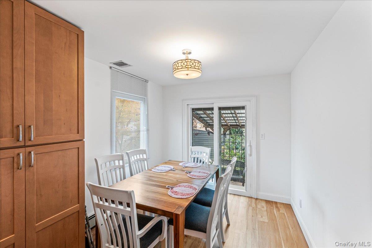 #6 photo, 4928 Express Drive, Ronkonkoma , NY 11779