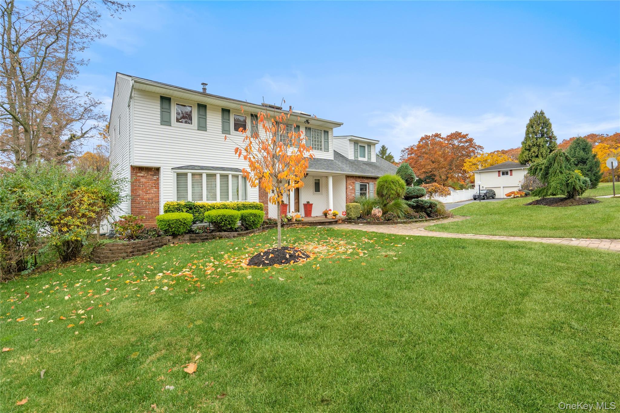 #2 photo, 69 Lauren Avenue, Dix Hills , NY 11746