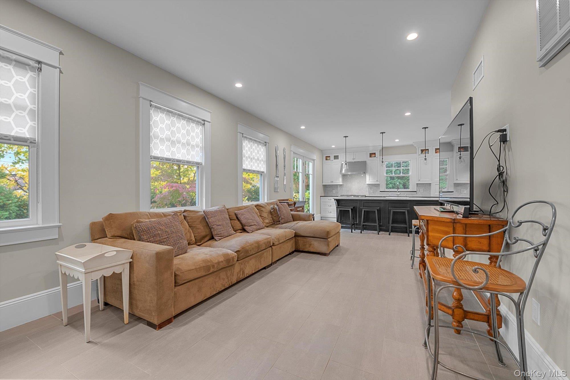 #13 photo, 1 Deepdale Drive, Great Neck , NY 11021