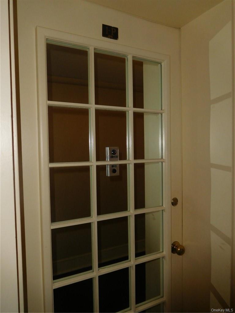 #5 photo, 2 Consulate Drive, Tuckahoe , NY 10707