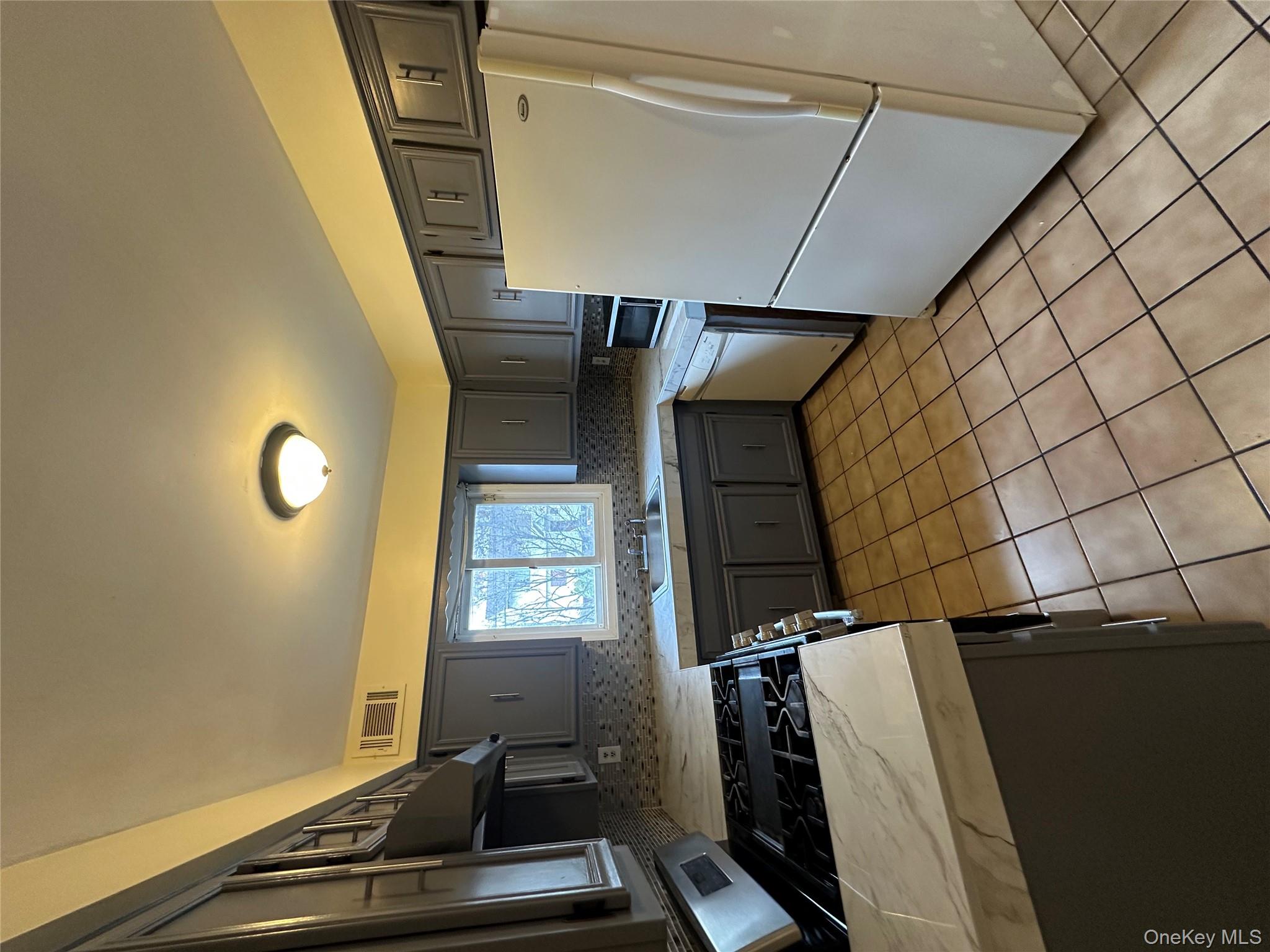 #4 photo, 69 Gerow Avenue, Spring Valley , NY 10977