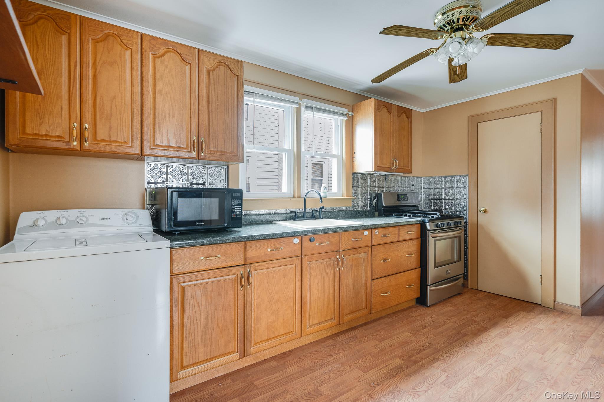 #11 photo, 36 Spruce Street, Poughkeepsie , NY 12601