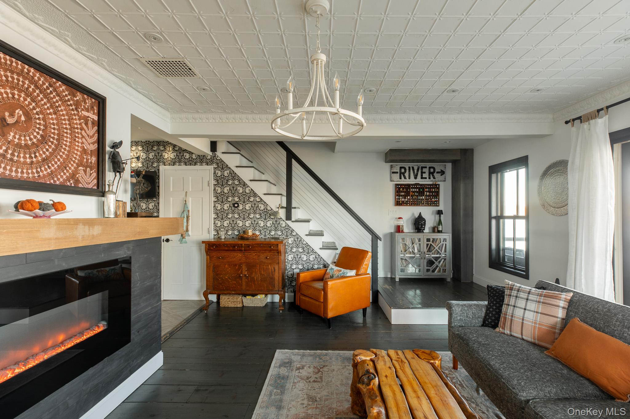 #13 photo, 5 Willow Dock Road, Highland , NY 12528