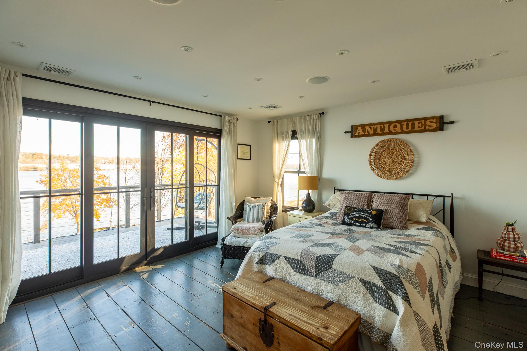 #17 photo, 5 Willow Dock Road, Highland , NY 12528