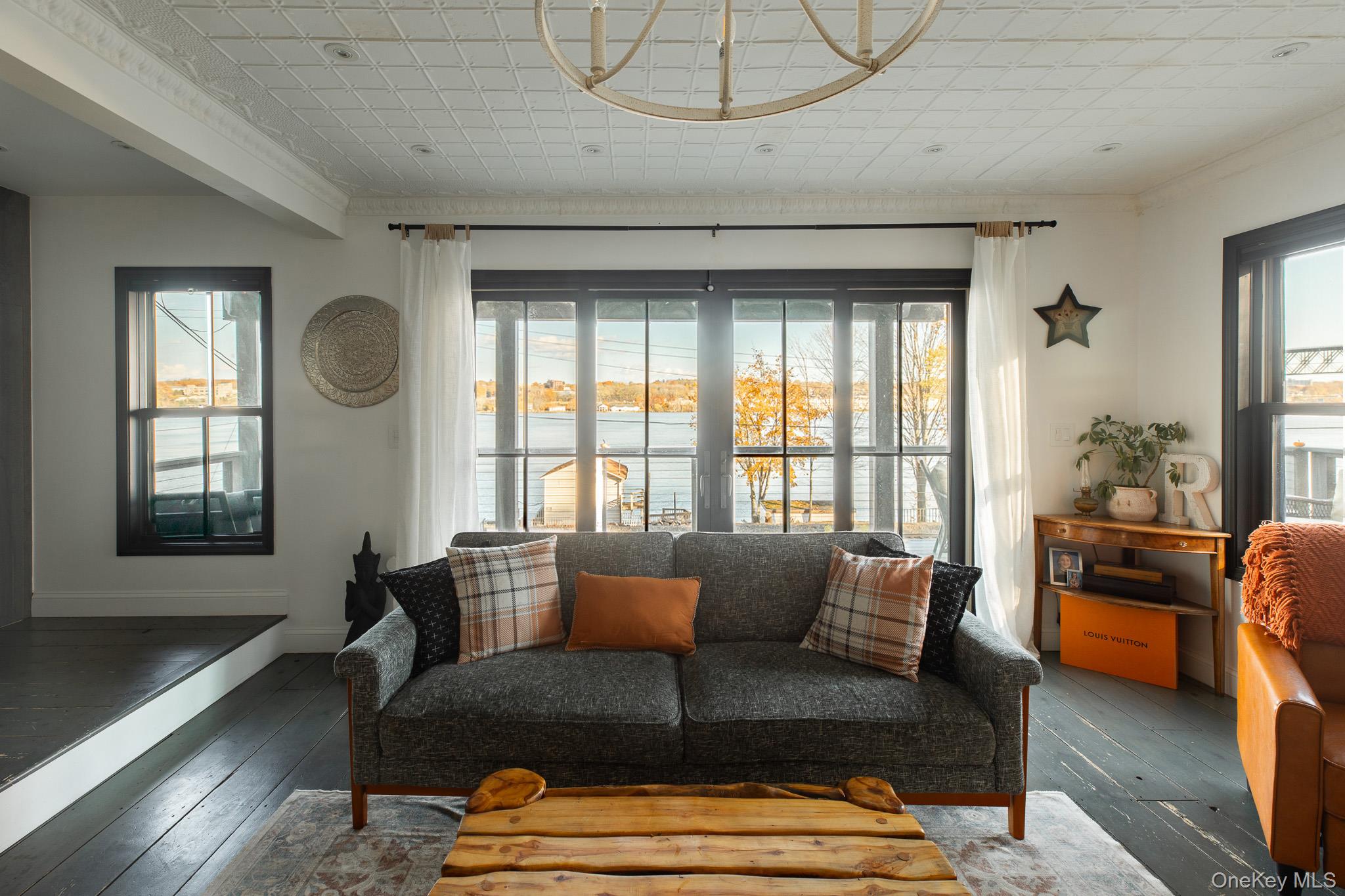 #8 photo, 5 Willow Dock Road, Highland , NY 12528