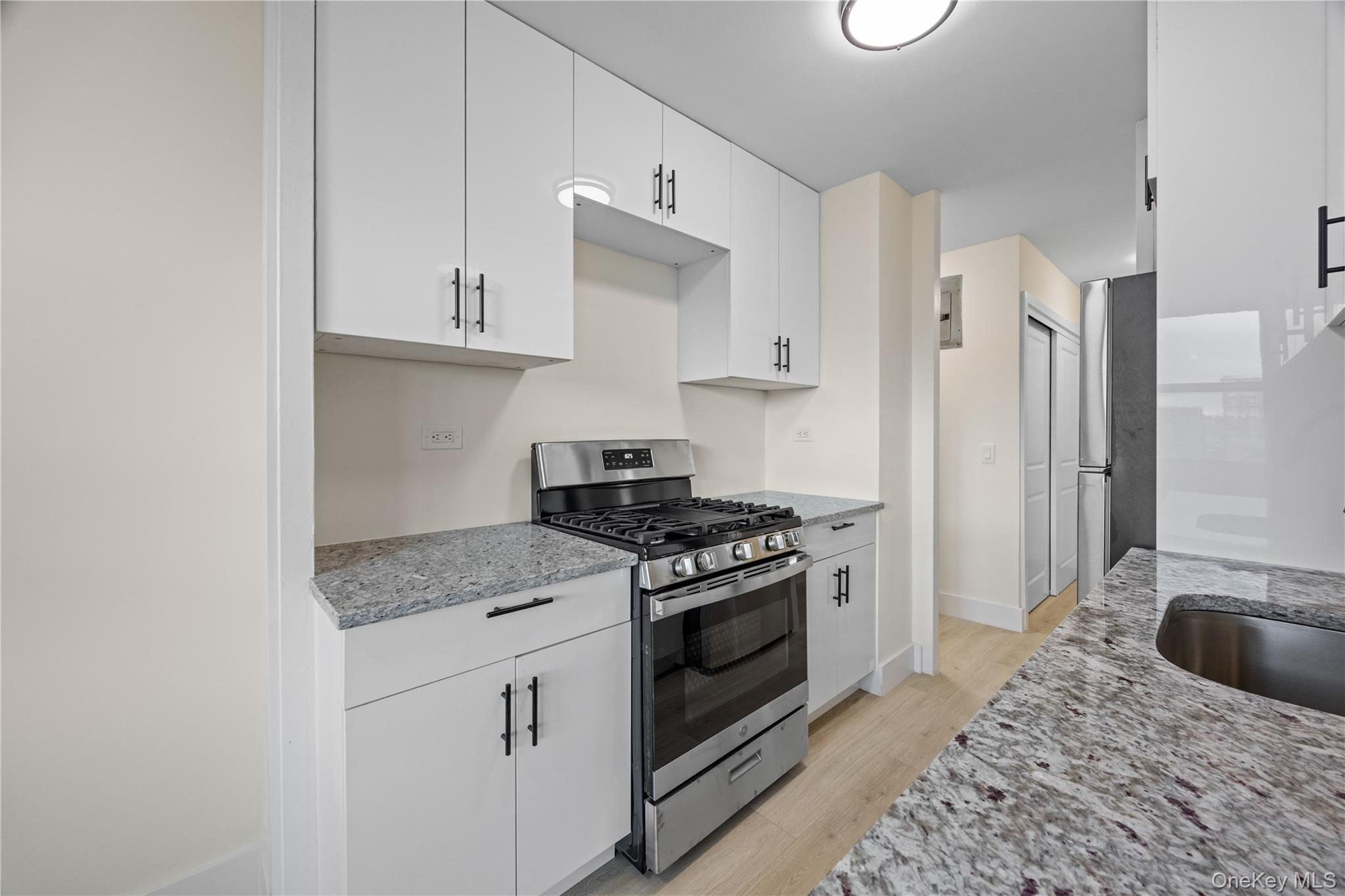 #7 photo, 825 Morrison Avenue, Bronx , NY 10473