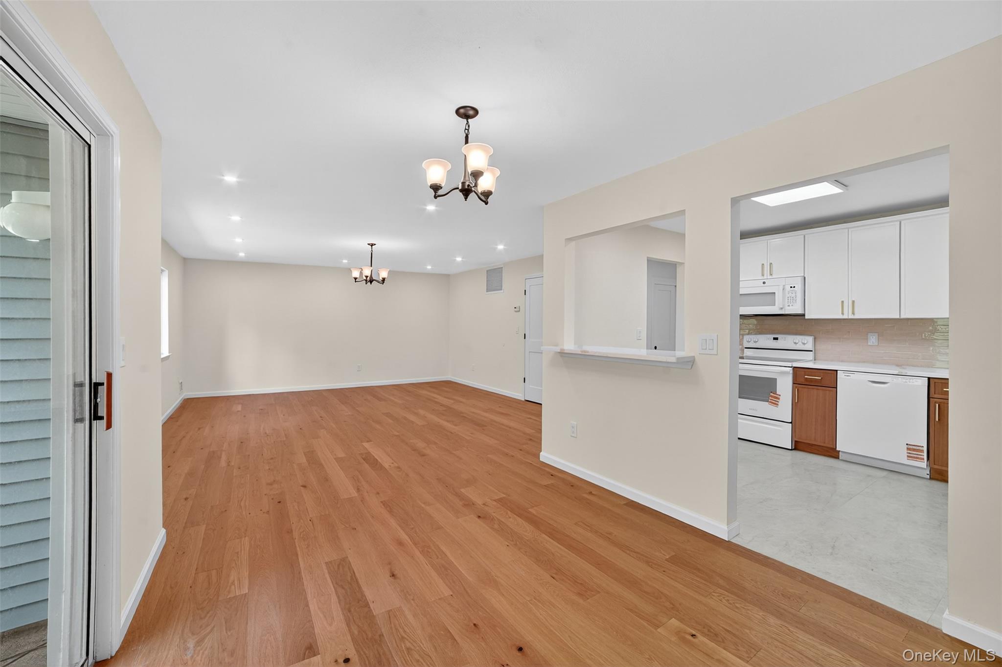 #10 photo, 159 Unit C Carriage Court, Yorktown Heights , NY 10598