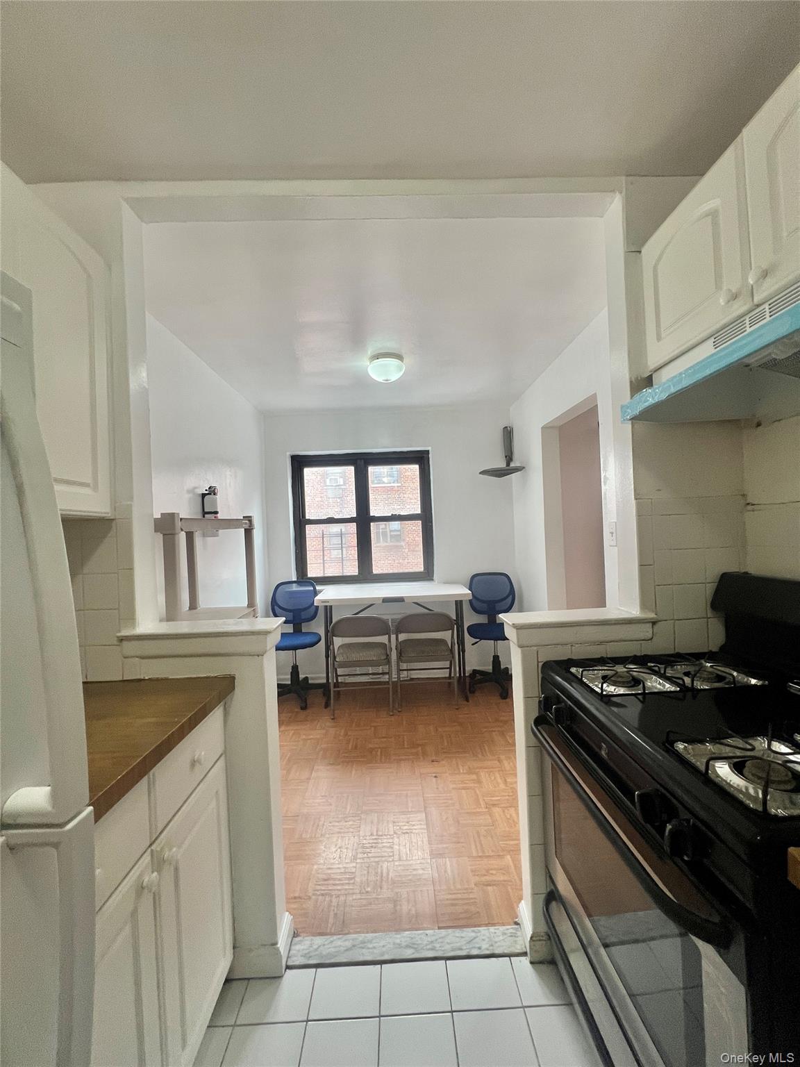 #10 photo, 94-30 59 Avenue, Elmhurst , NY 11373