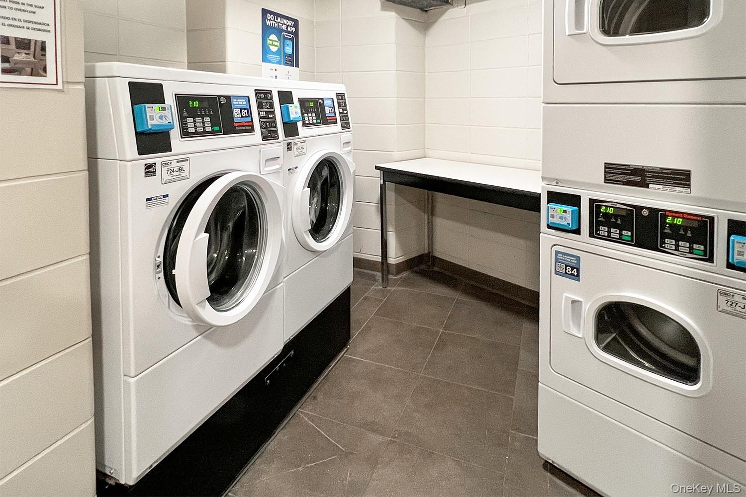 #12 photo, 20 West 64 Street, New York (Manhattan) , NY 10023