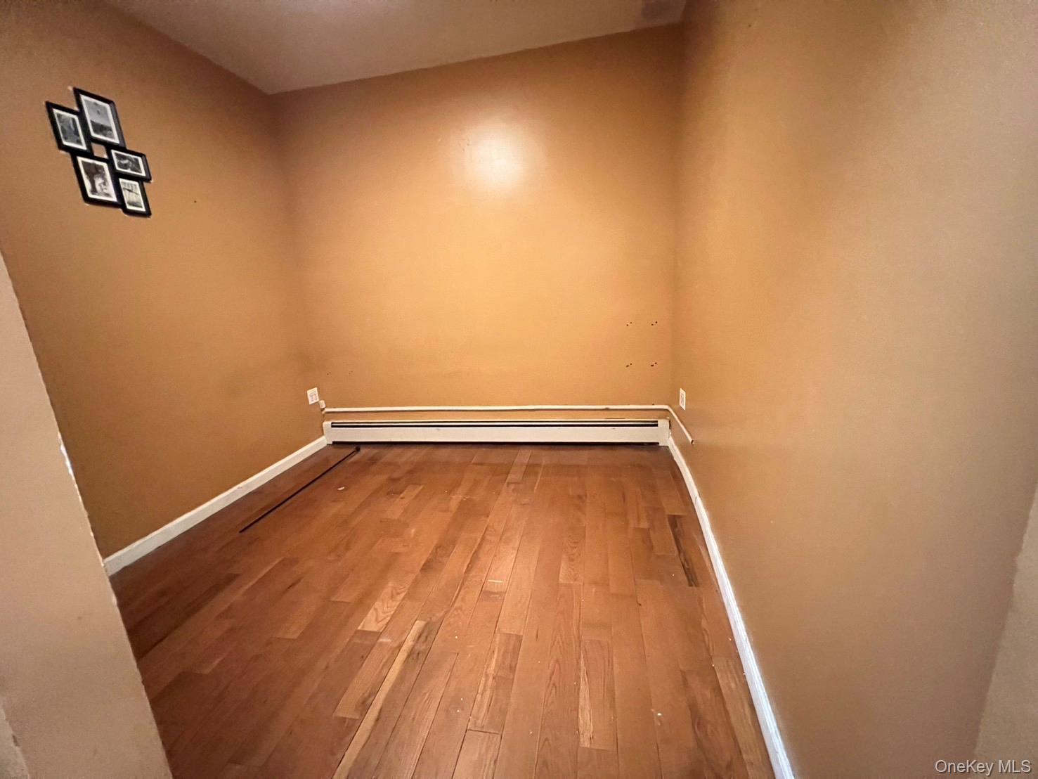 #5 photo, 9549 Roosevelt Avenue, Jackson Heights , NY 11372