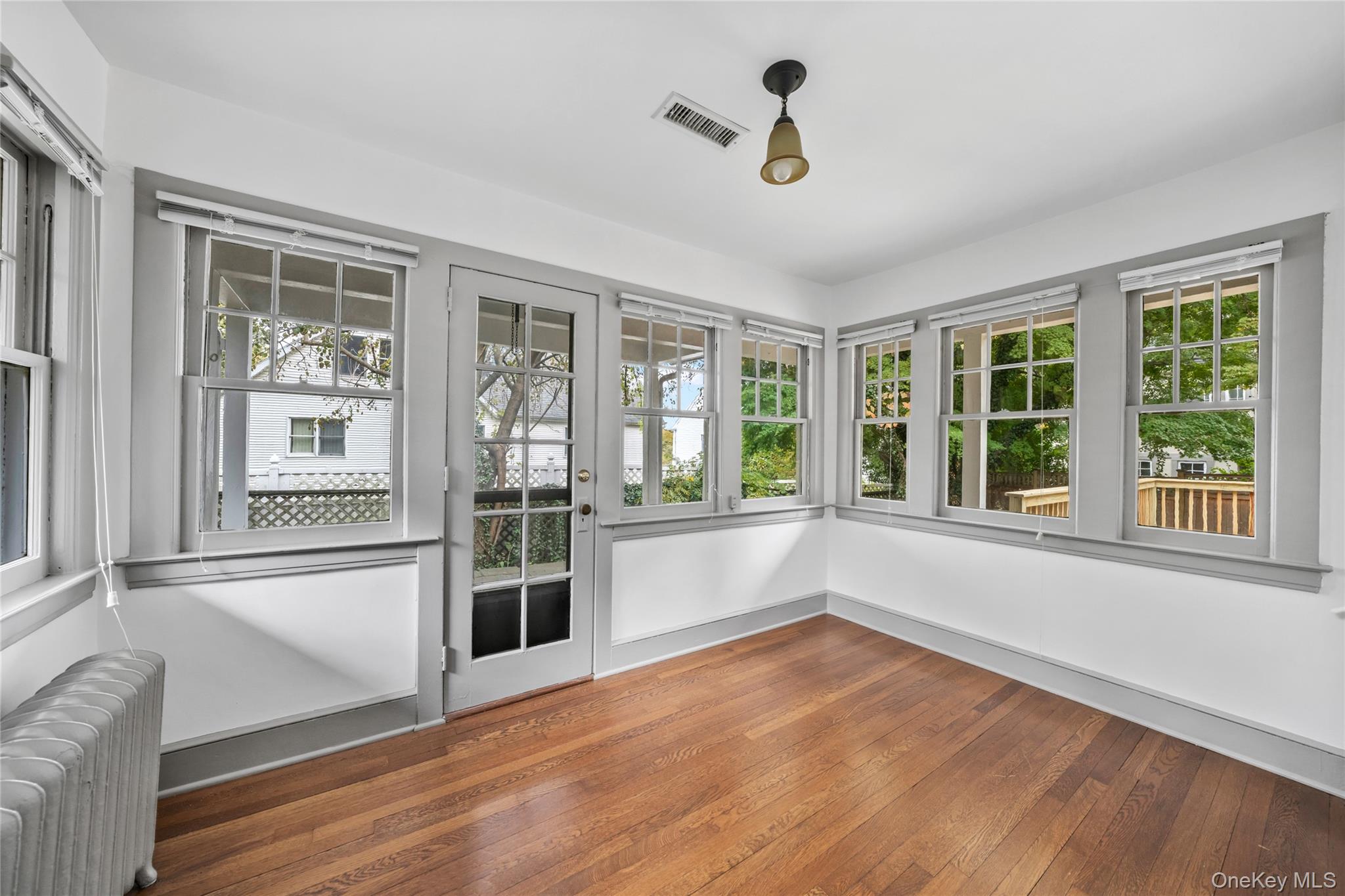 #11 photo, 56 Gard Avenue, Bronxville , NY 10708