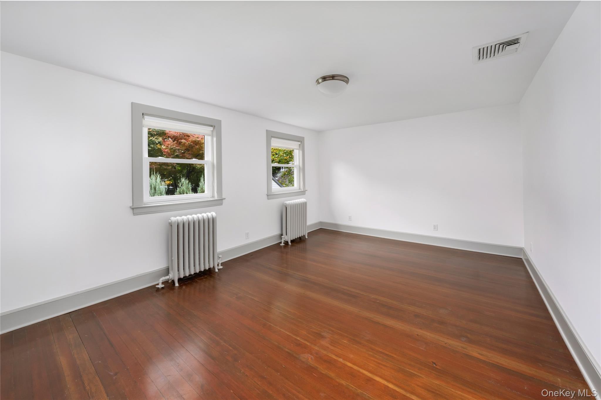 #5 photo, 56 Gard Avenue, Bronxville , NY 10708