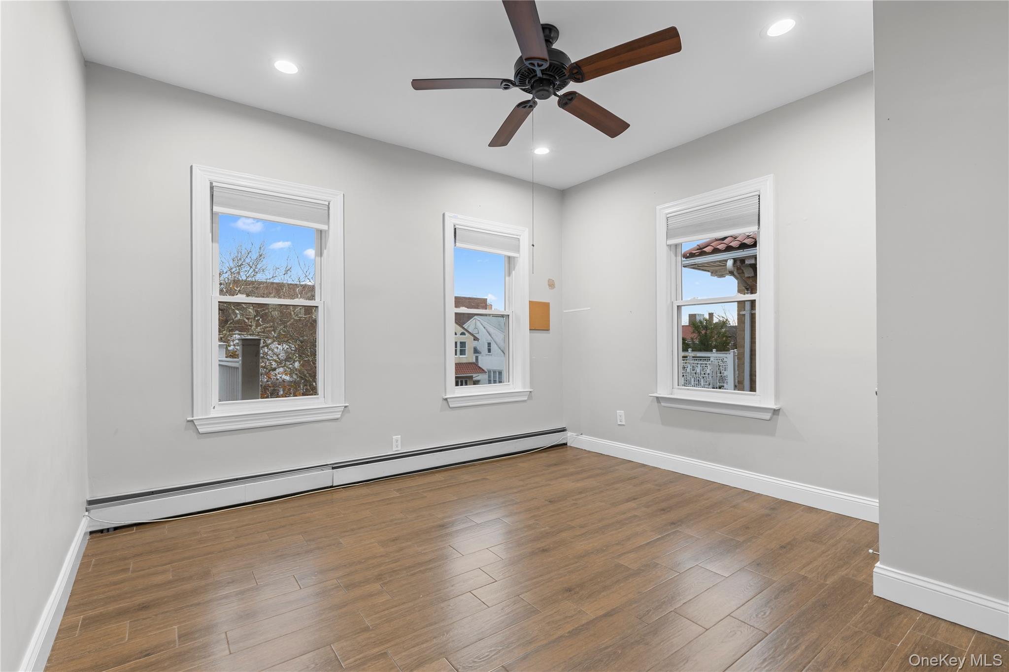 #11 photo, 148 W Walnut Street, Long Beach , NY 11561