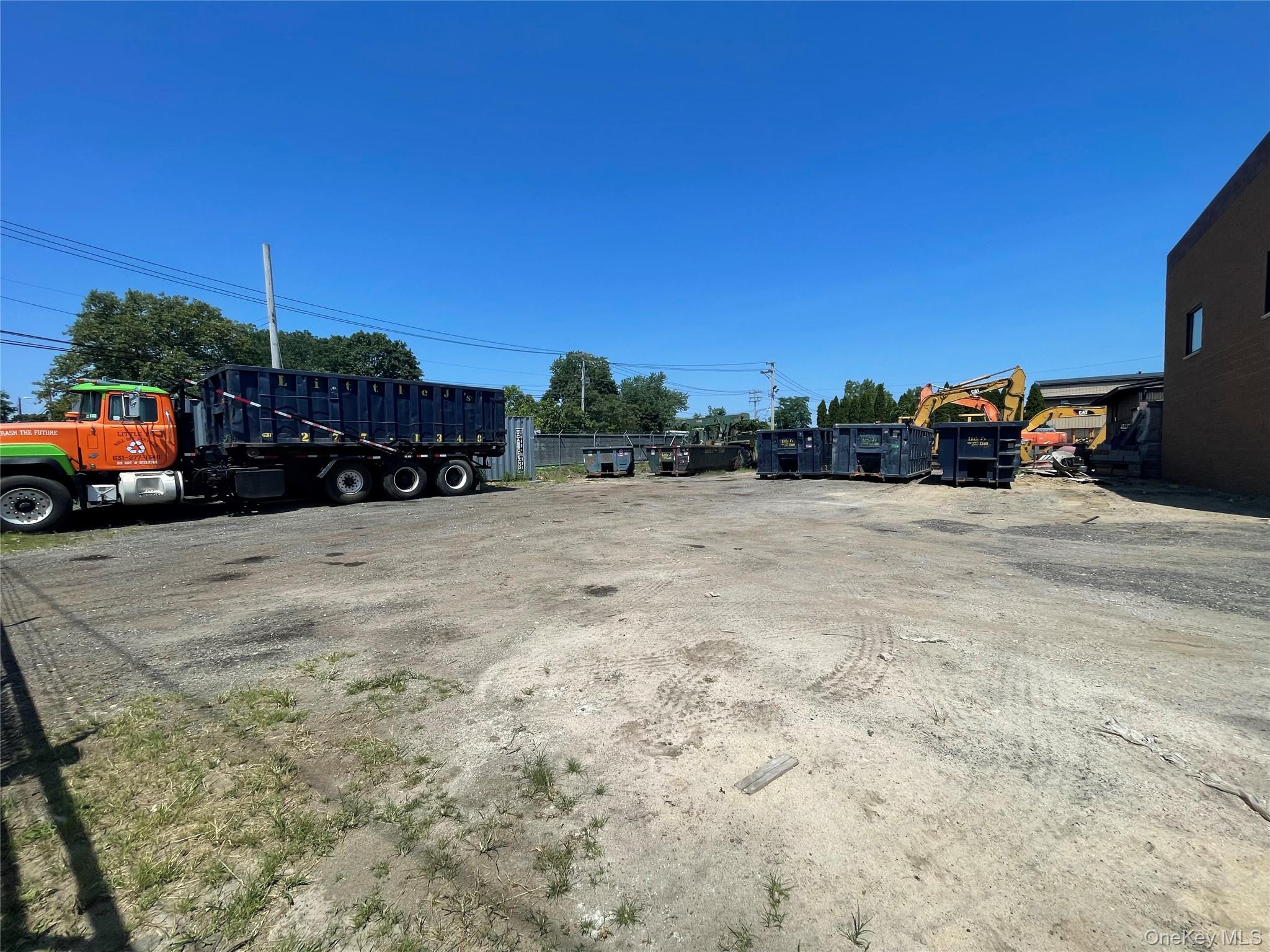 #7 photo, 275 Elsworth Street, Holbrook , NY 11741