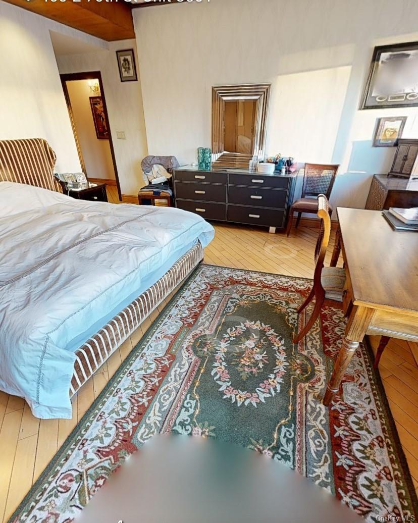 #11 photo, 400 east 70 street Street, New York (Manhattan) , NY 10021