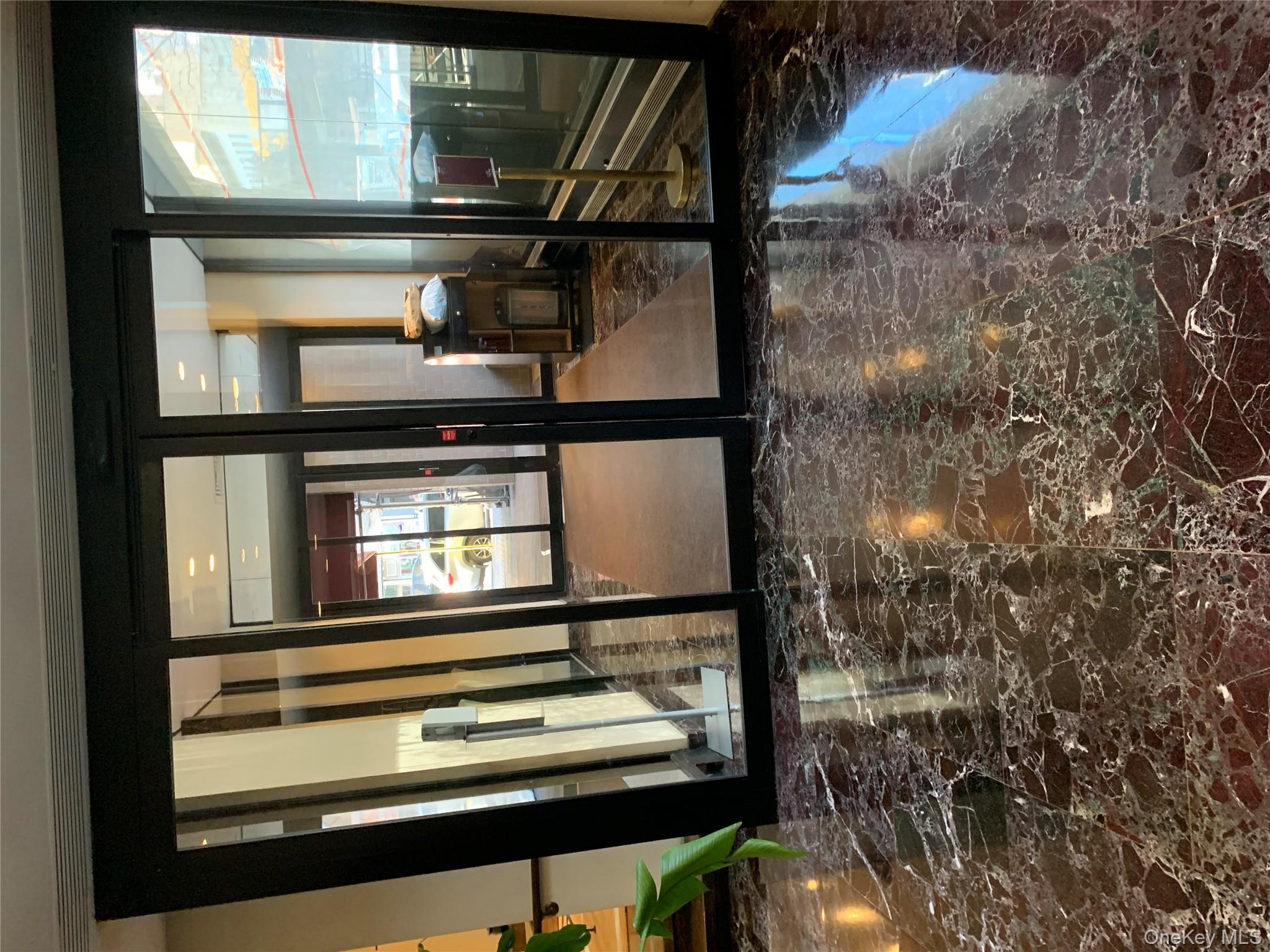 #2 photo, 400 east 70 street Street, New York (Manhattan) , NY 10021