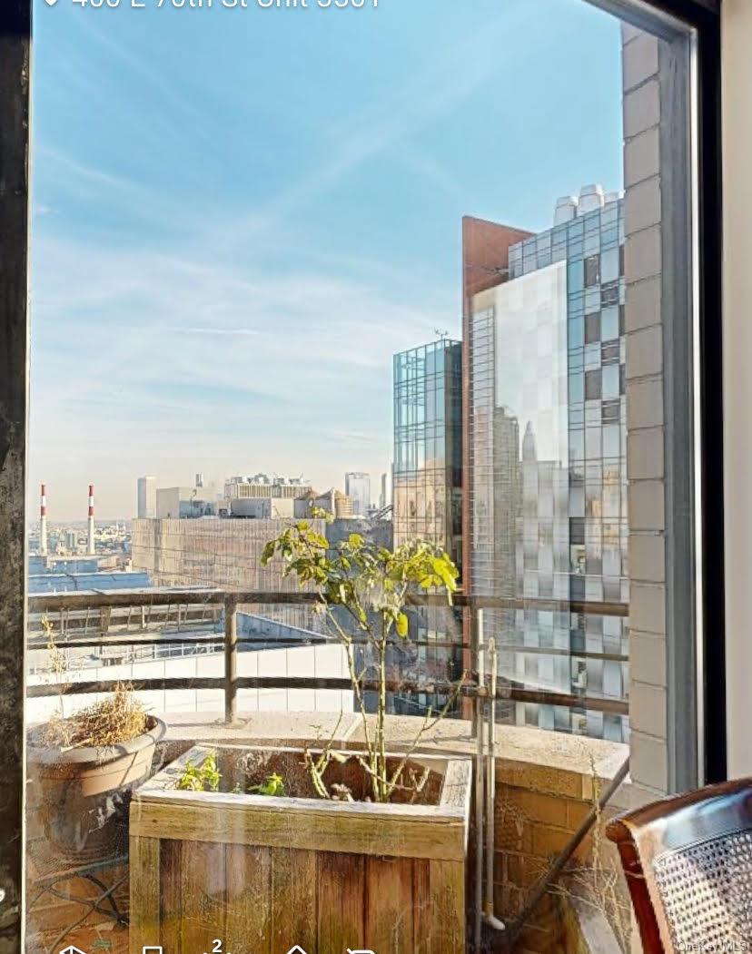 #20 photo, 400 east 70 street Street, New York (Manhattan) , NY 10021