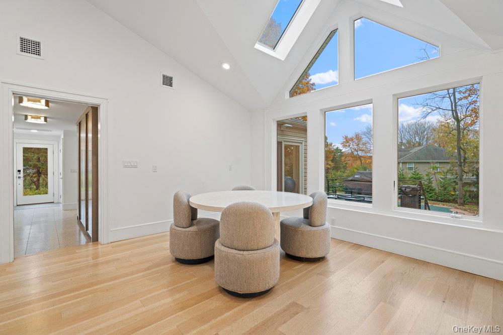 #13 photo, 28 Elm Street, Woodbury , NY 11797