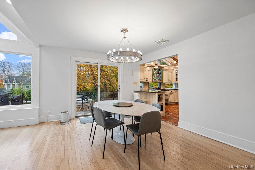 #15 photo, 28 Elm Street, Woodbury , NY 11797