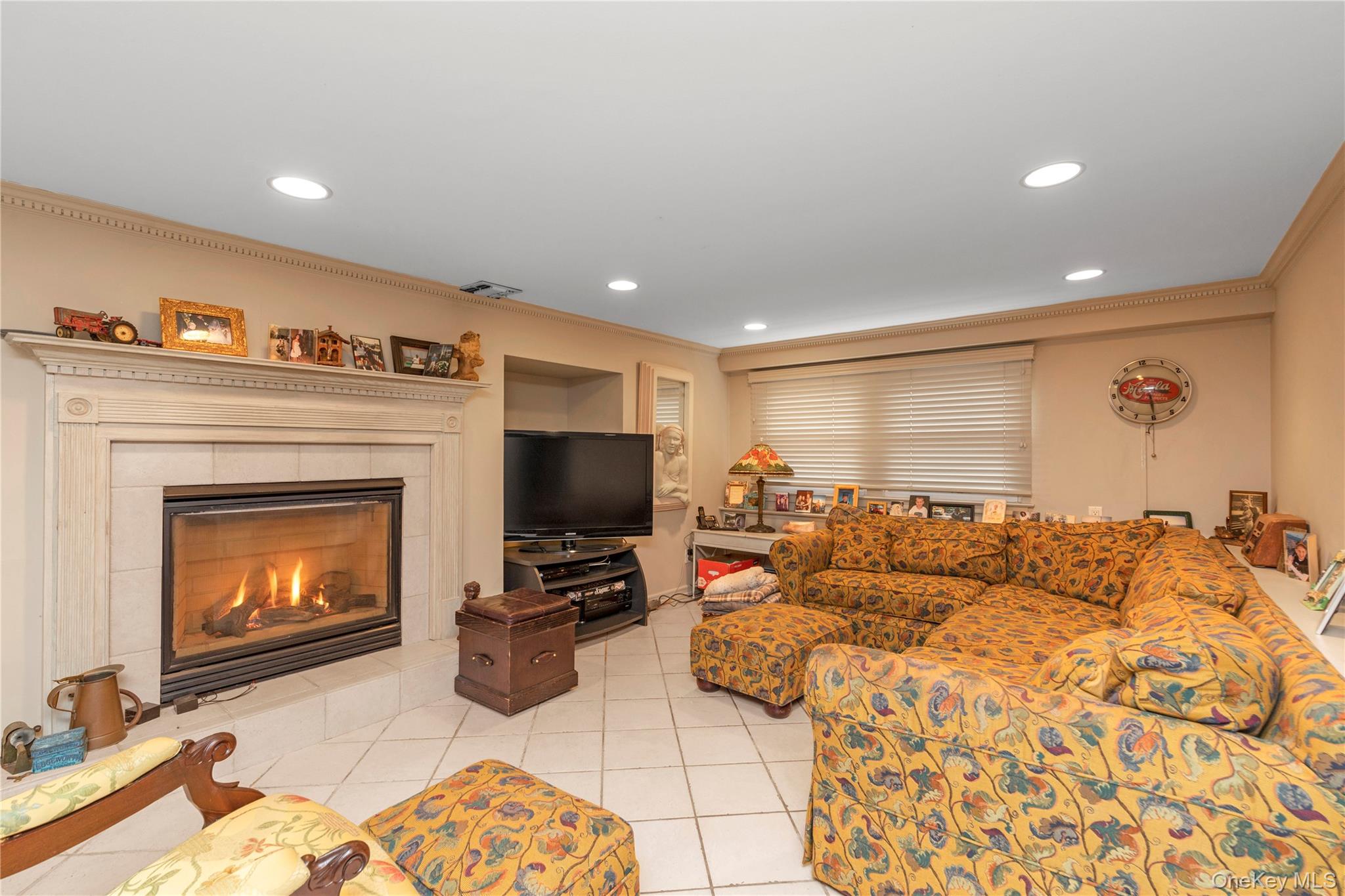 #10 photo, 2845 Whaleneck Drive, Merrick , NY 11566