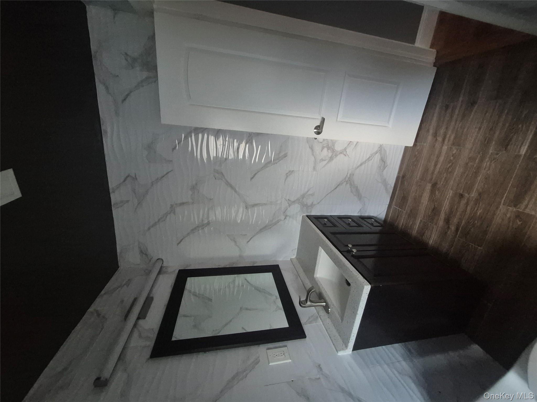 #6 photo, 190-18 114 Drive, Saint Albans , NY 11412