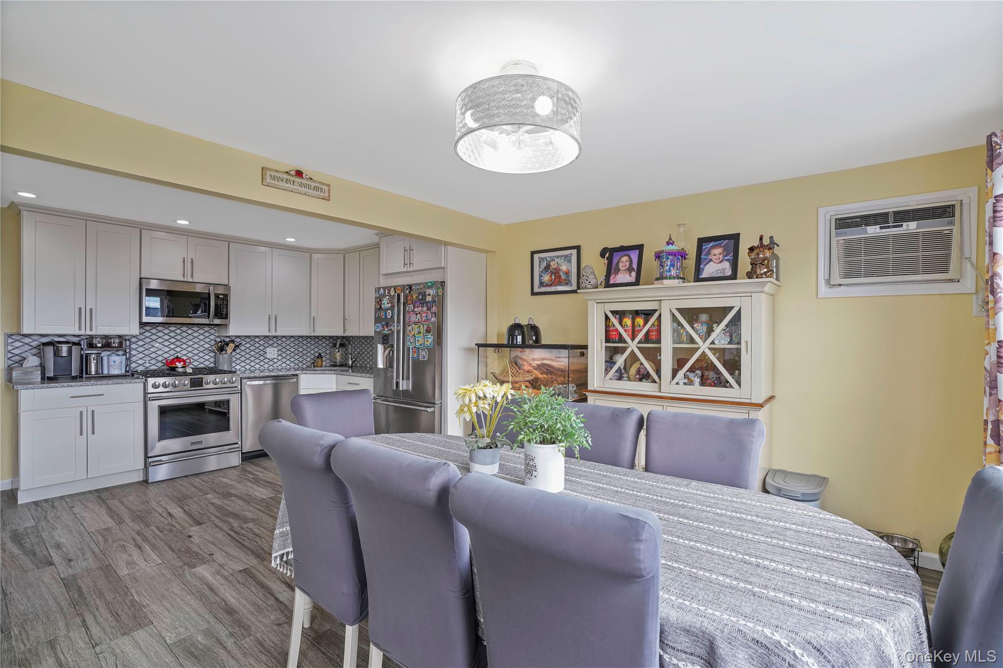 #14 photo, 48 Gotham Avenue, Brooklyn , NY 11229