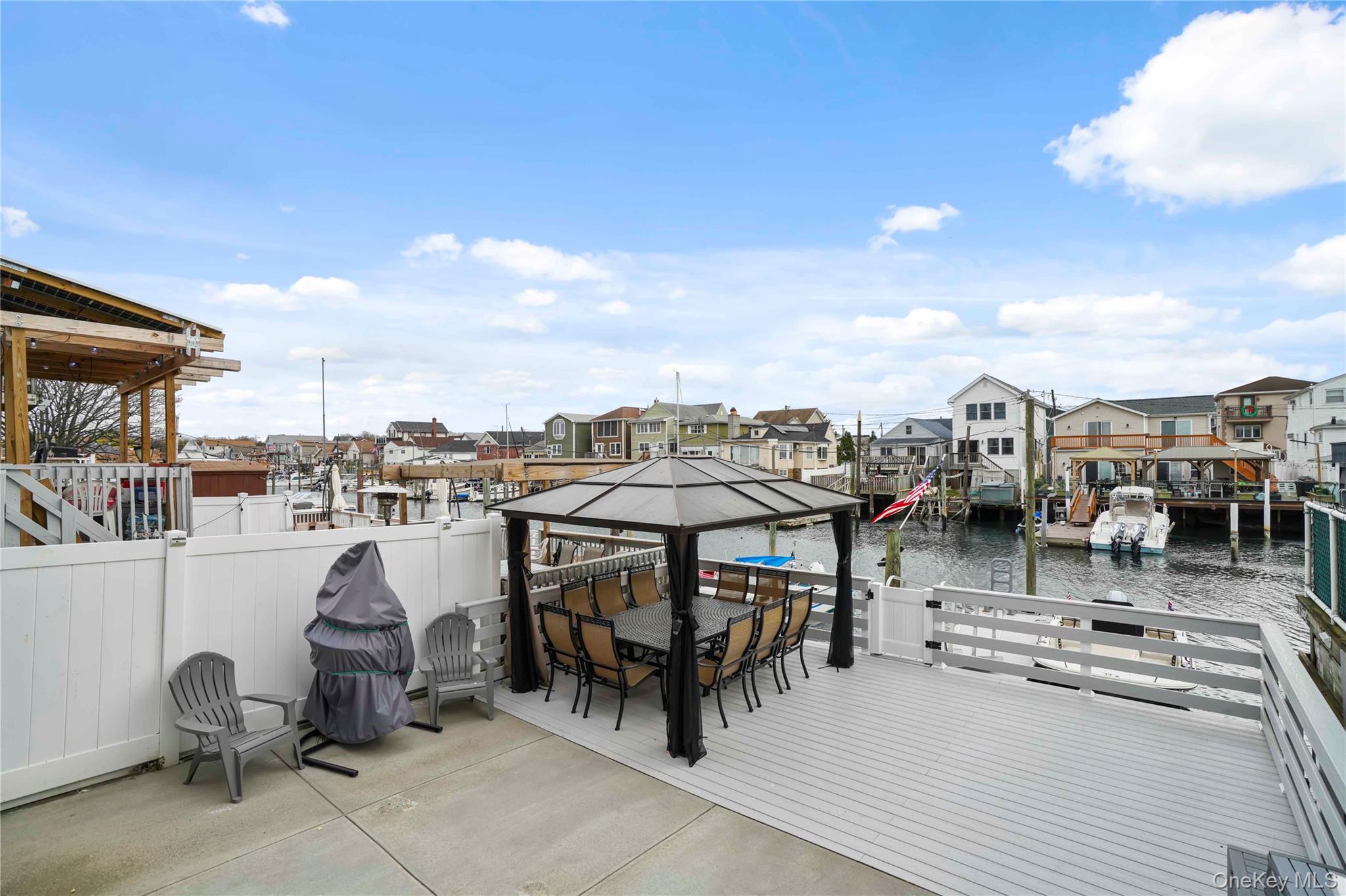 #15 photo, 48 Gotham Avenue, Brooklyn , NY 11229